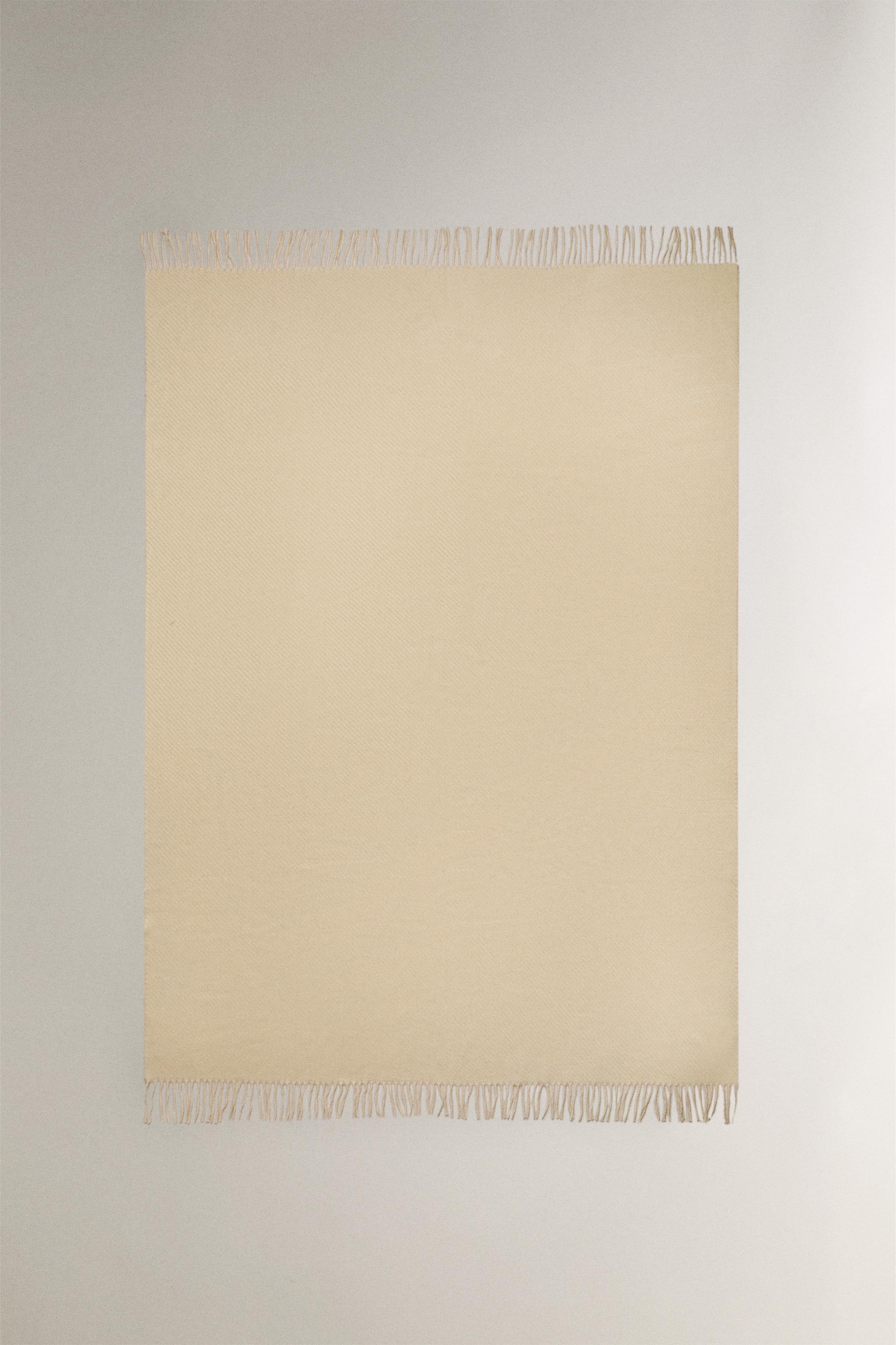 COUVERTURE TEXTURE LISSE