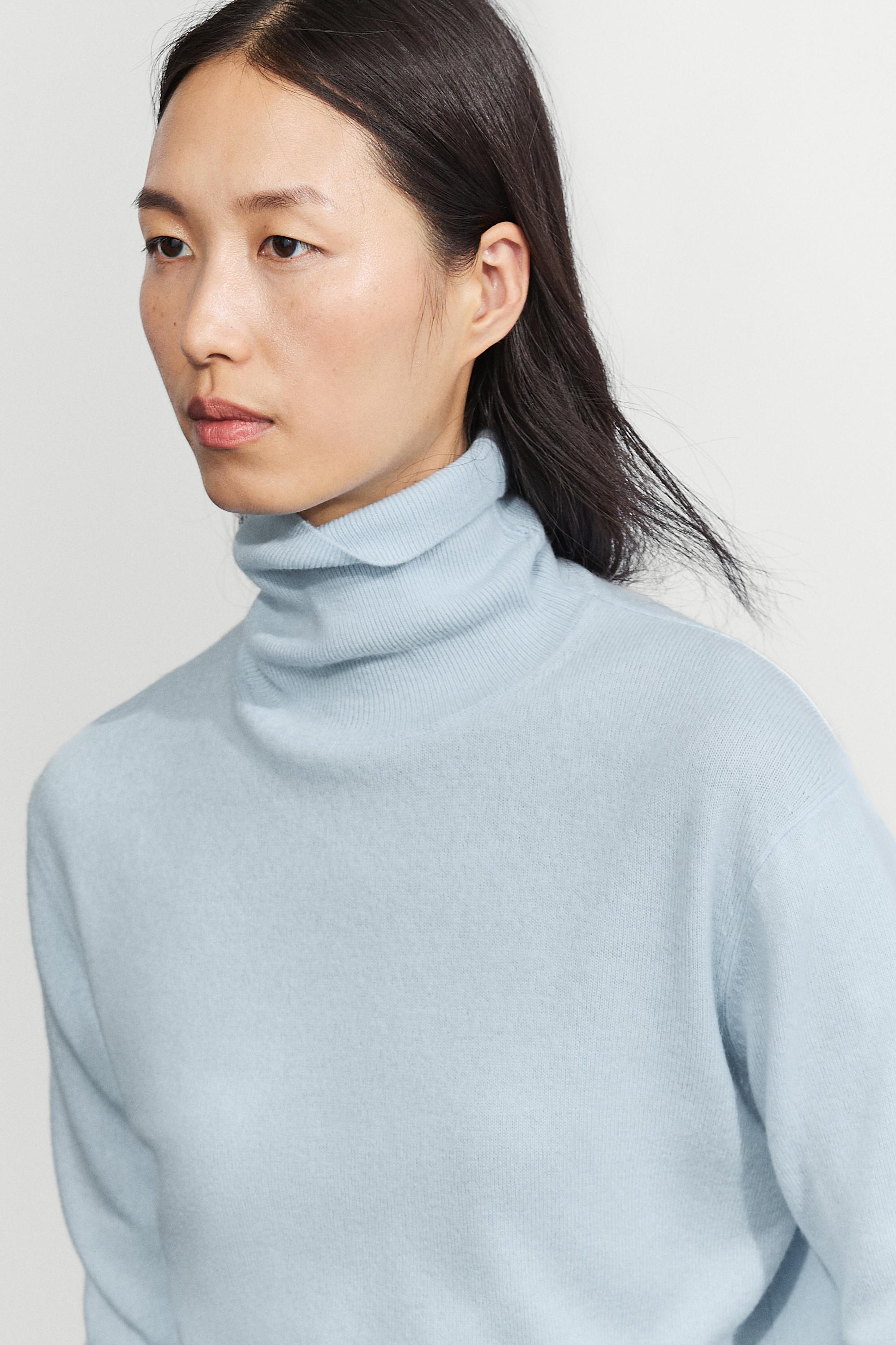 Pull en maille à col roulé mélange de laine