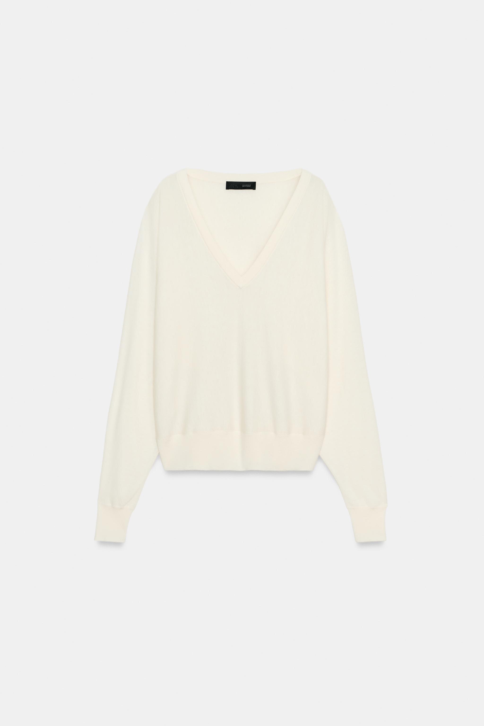 V-NECK KNIT JUMPER