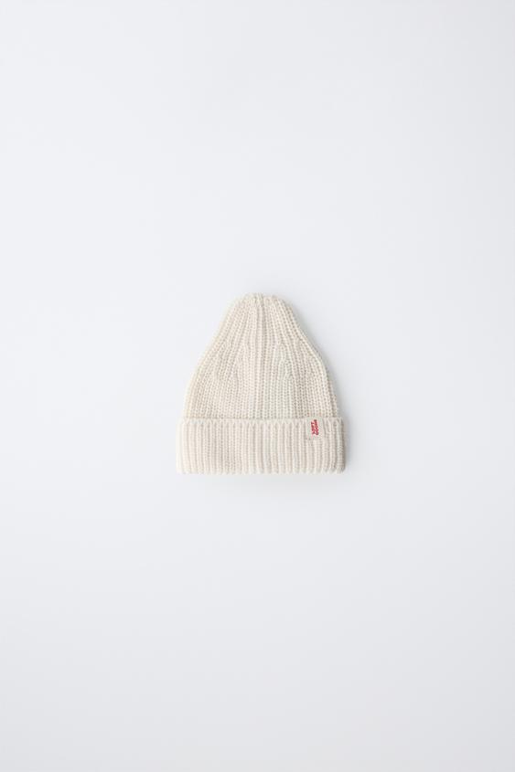 KNIT BEANIE WITH LABEL - Ecru by Zara - Image 0