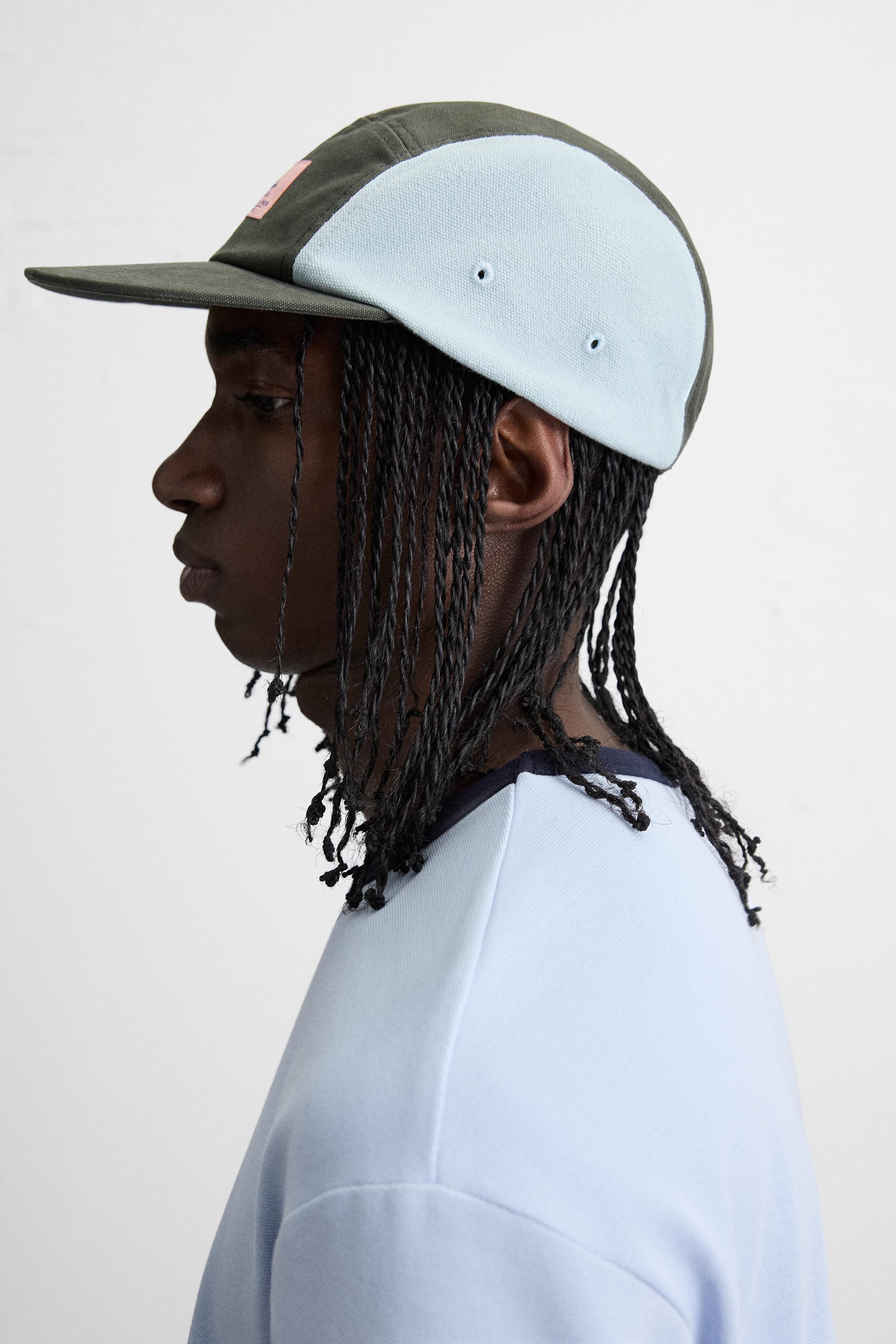CASQUETTE COLOR BLOCK AVEC PIÈCE