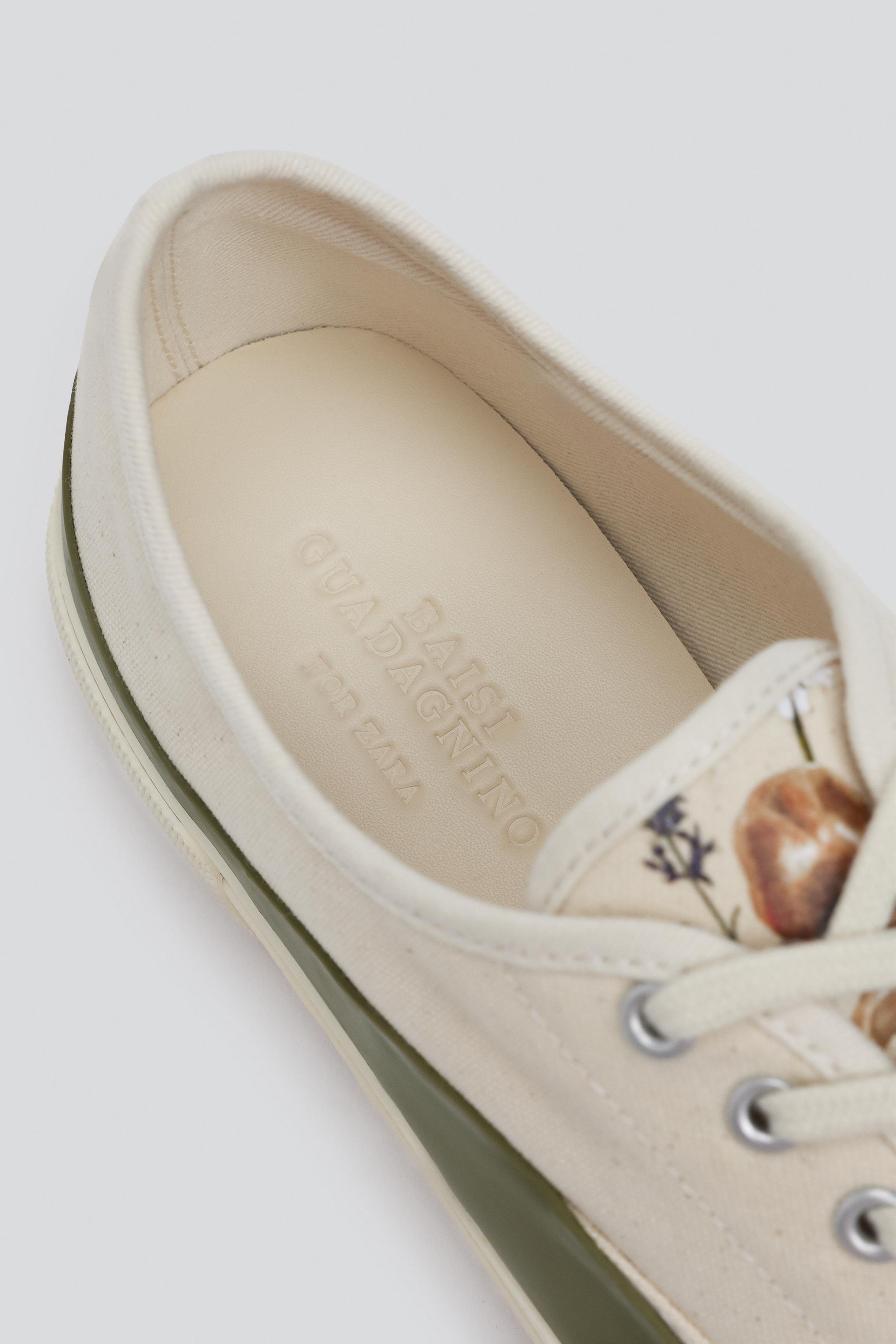 PRINTED CANVAS SNEAKERS