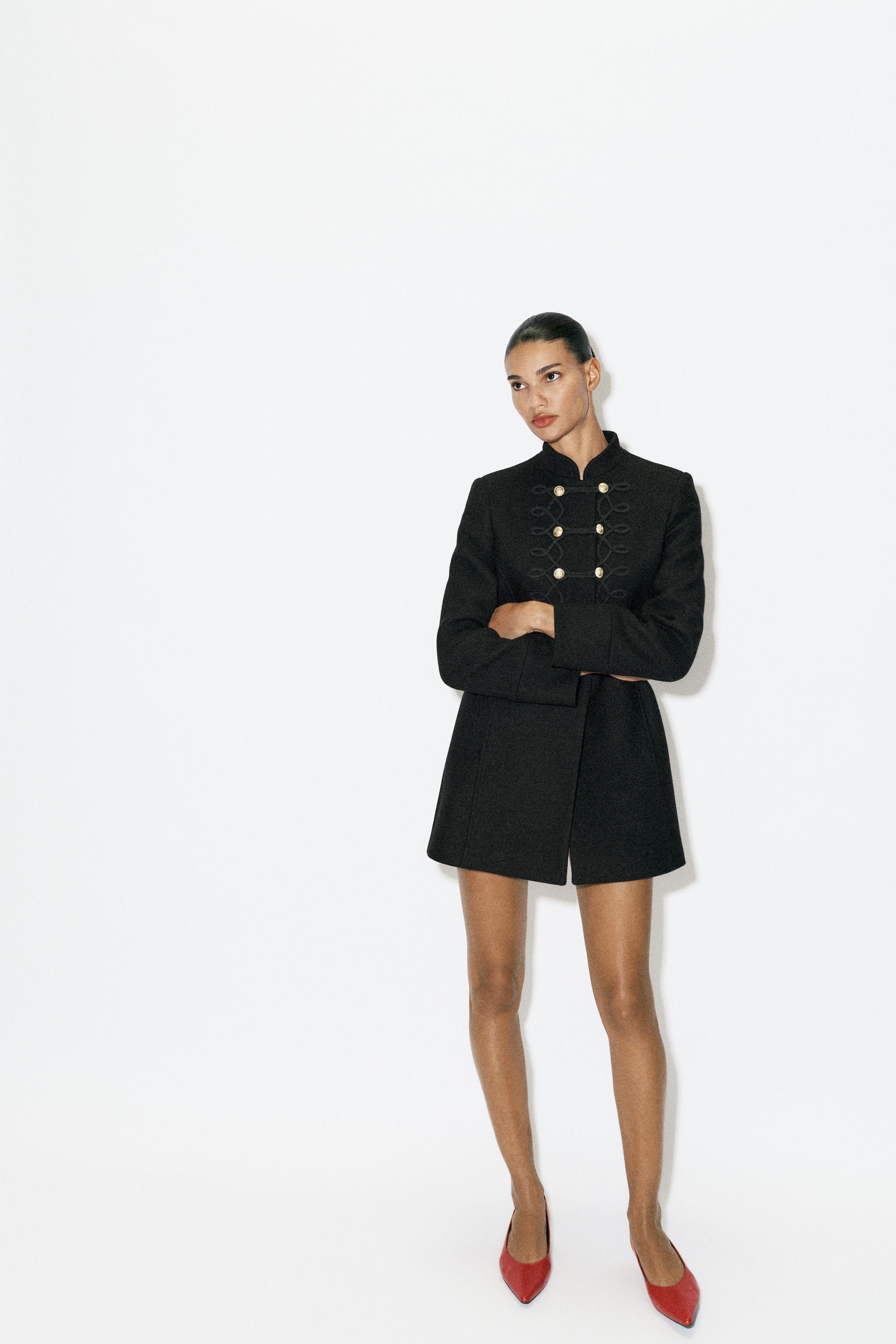 WOOL COAT WITH FROG FASTENING