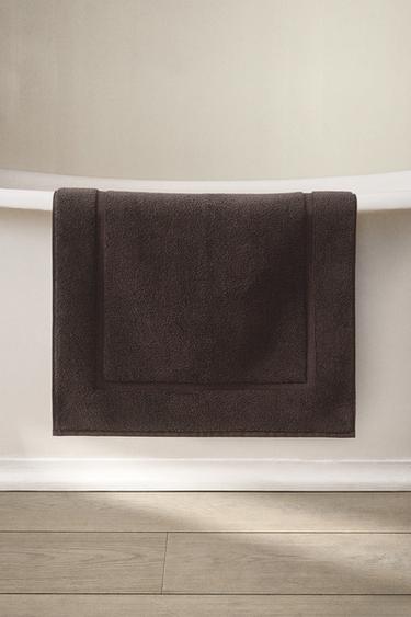 Zara SOFT TERRY BATH MAT - Dark brown