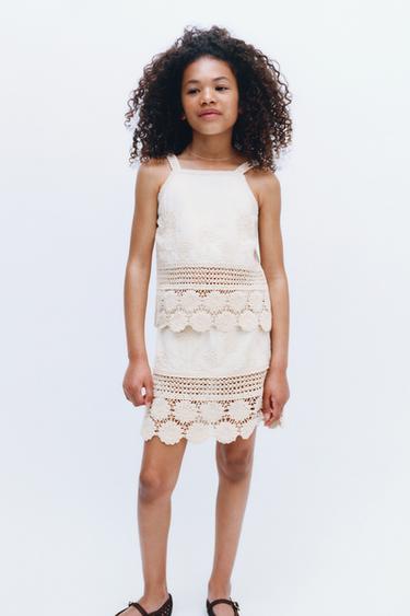 Zara CROCHET KNIT FLORAL TOP - Ecru