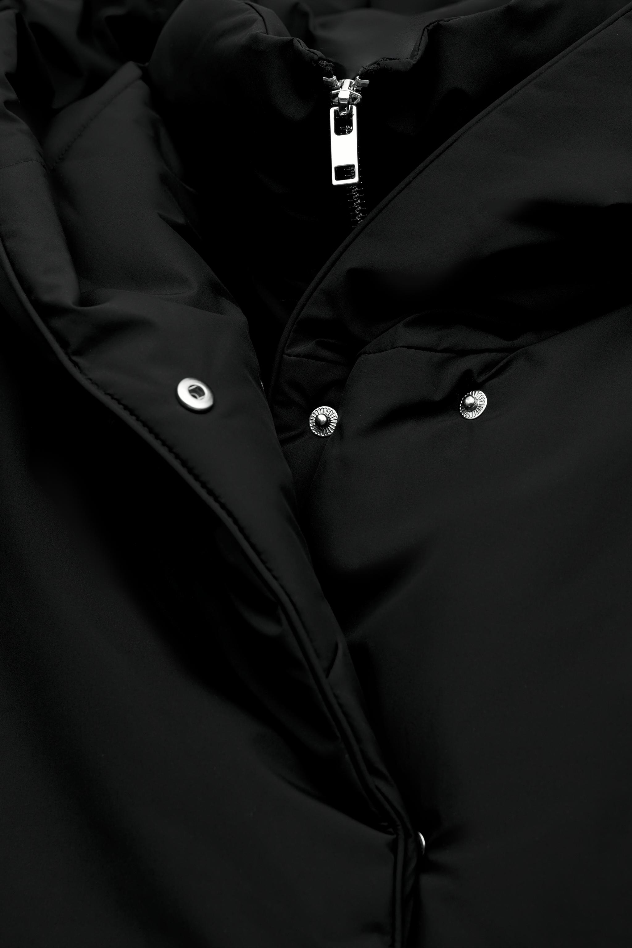 ANORAK MATELASSÉ À CAPUCHE DÉPERLANT COUPE-VENT