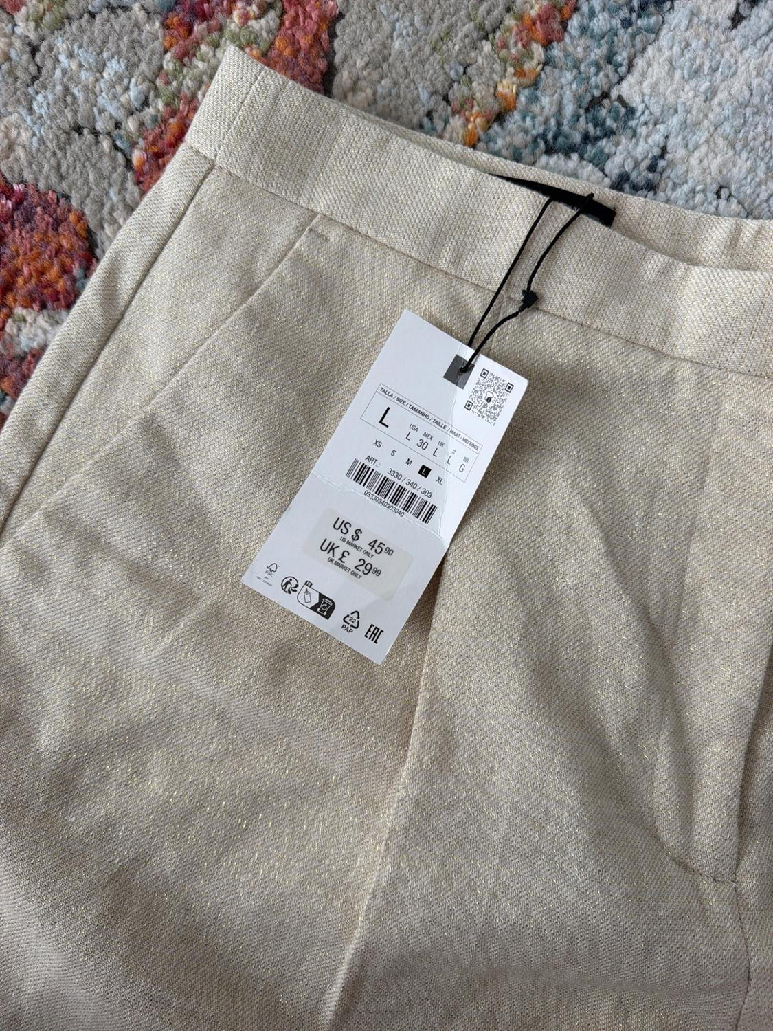 WIDE FIT LINEN BLEND SHORTS - Image 3