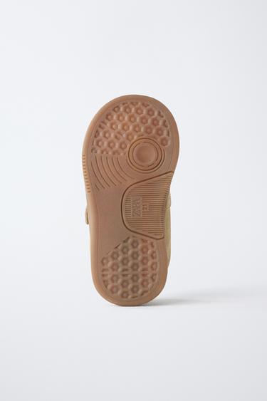 TENNIS OU BASKET CUIR - Marron sable de Zara - Image 5