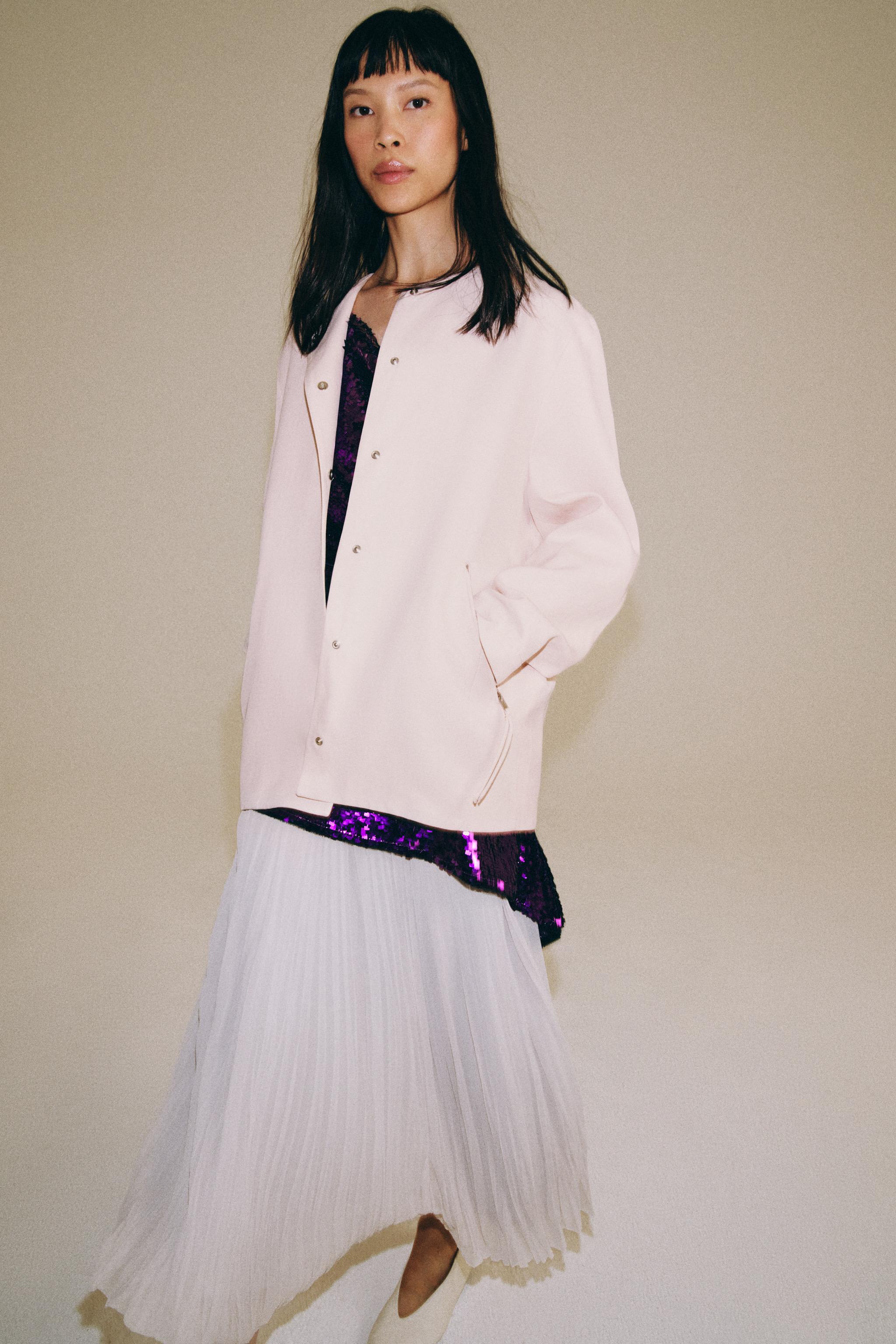 Женские куртки Zara ZW COLLECTION PINK BOMBER JACKET — фото 2