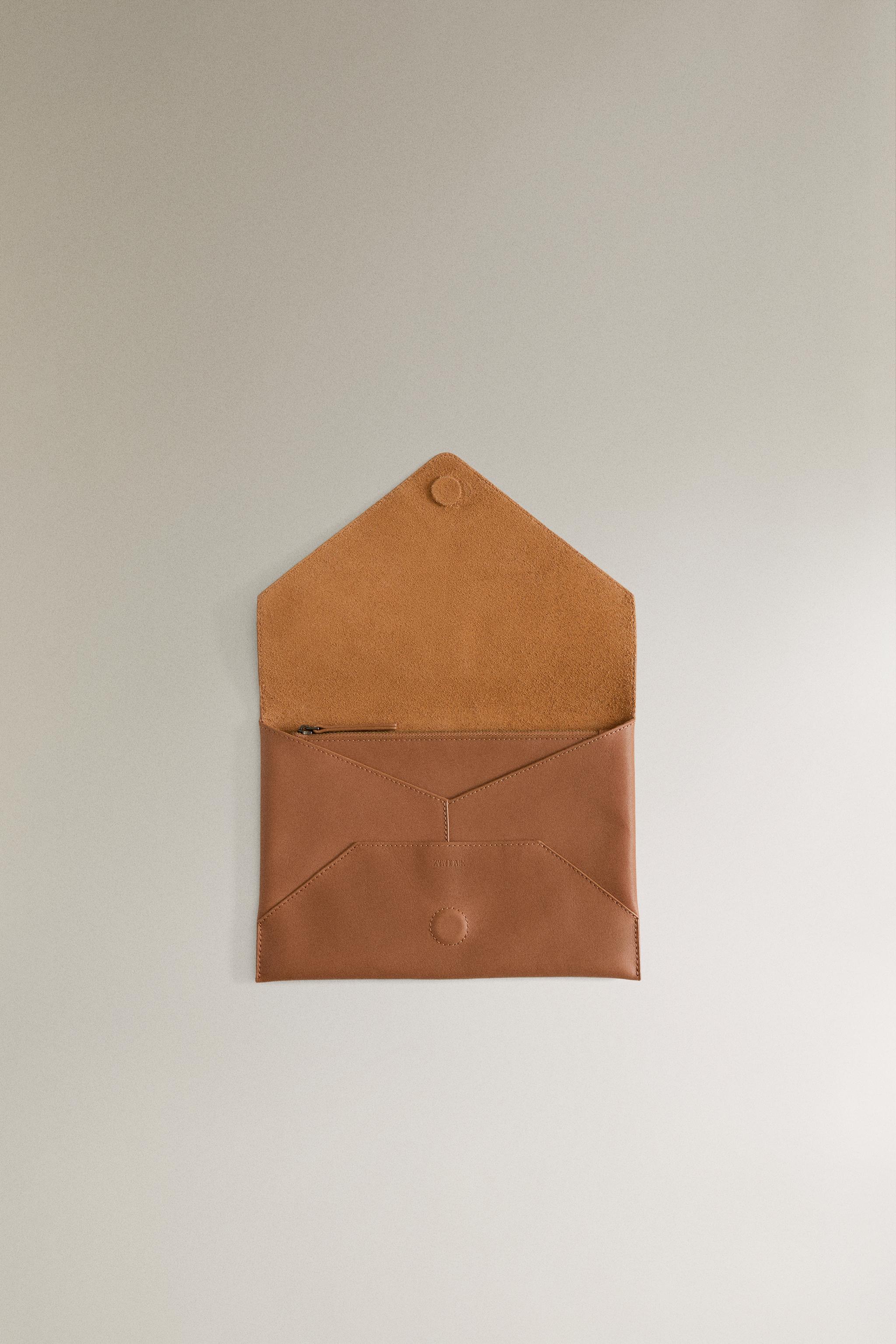 ORGANIZER CLUTCH