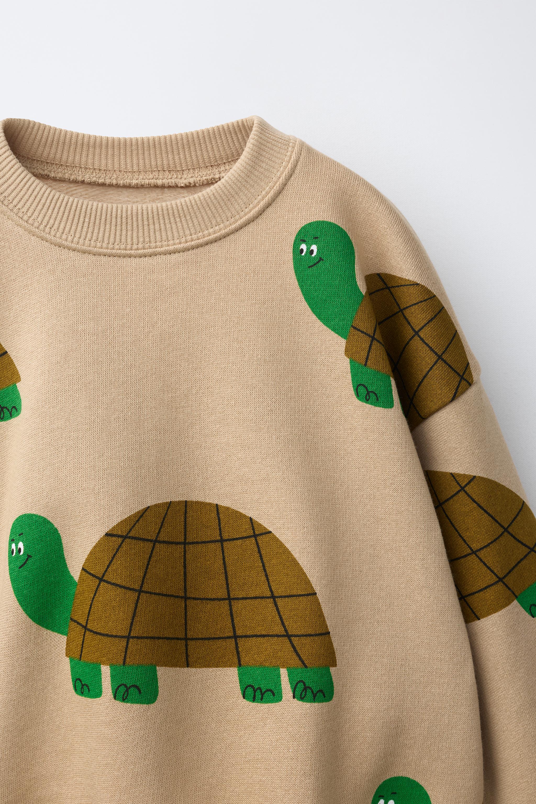 TURTLE JOGGER SWEATSHIRT AND PANTS SET