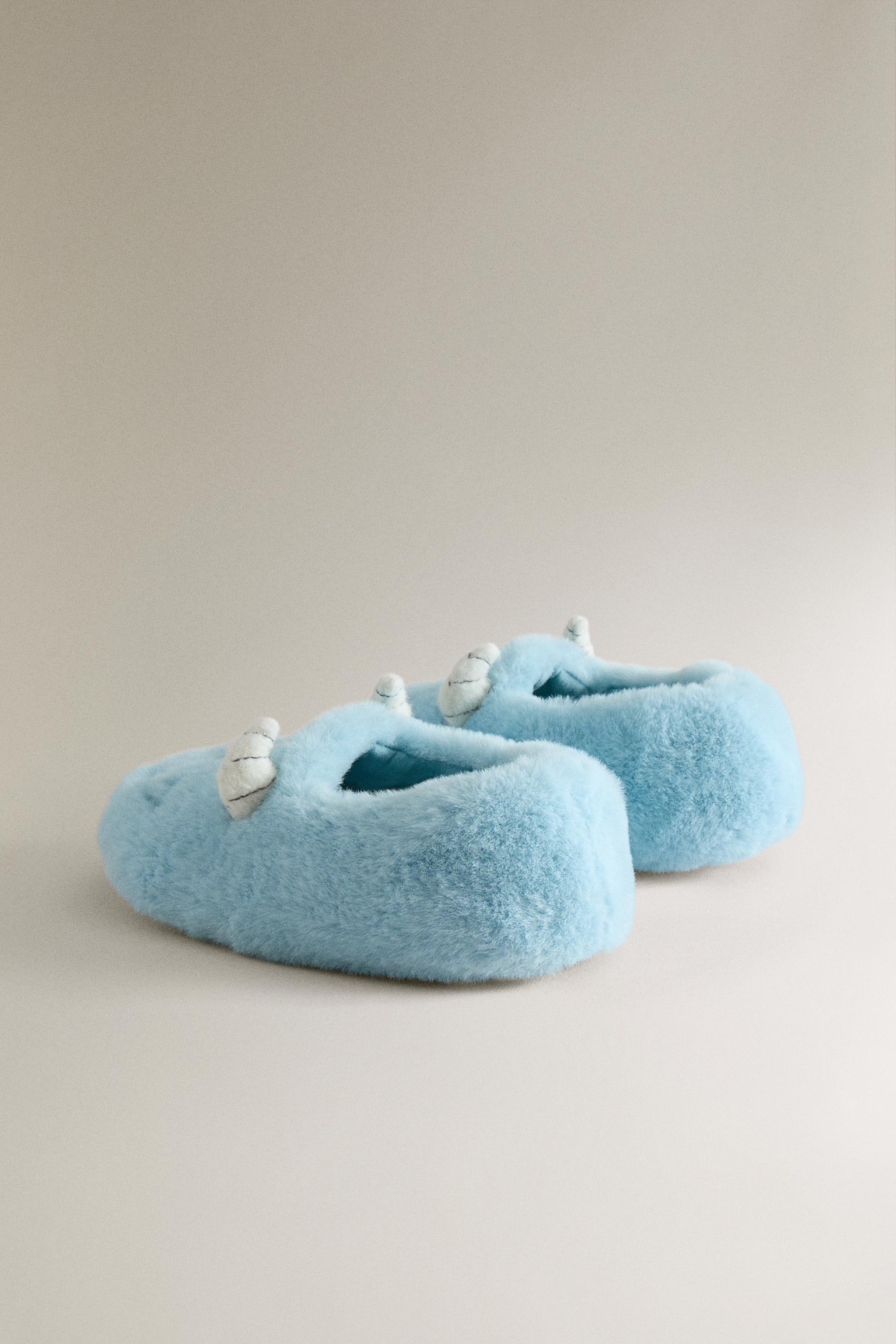 KIDS' MONSTERS, INC. ©DISNEY/PIXAR SLIPPERS