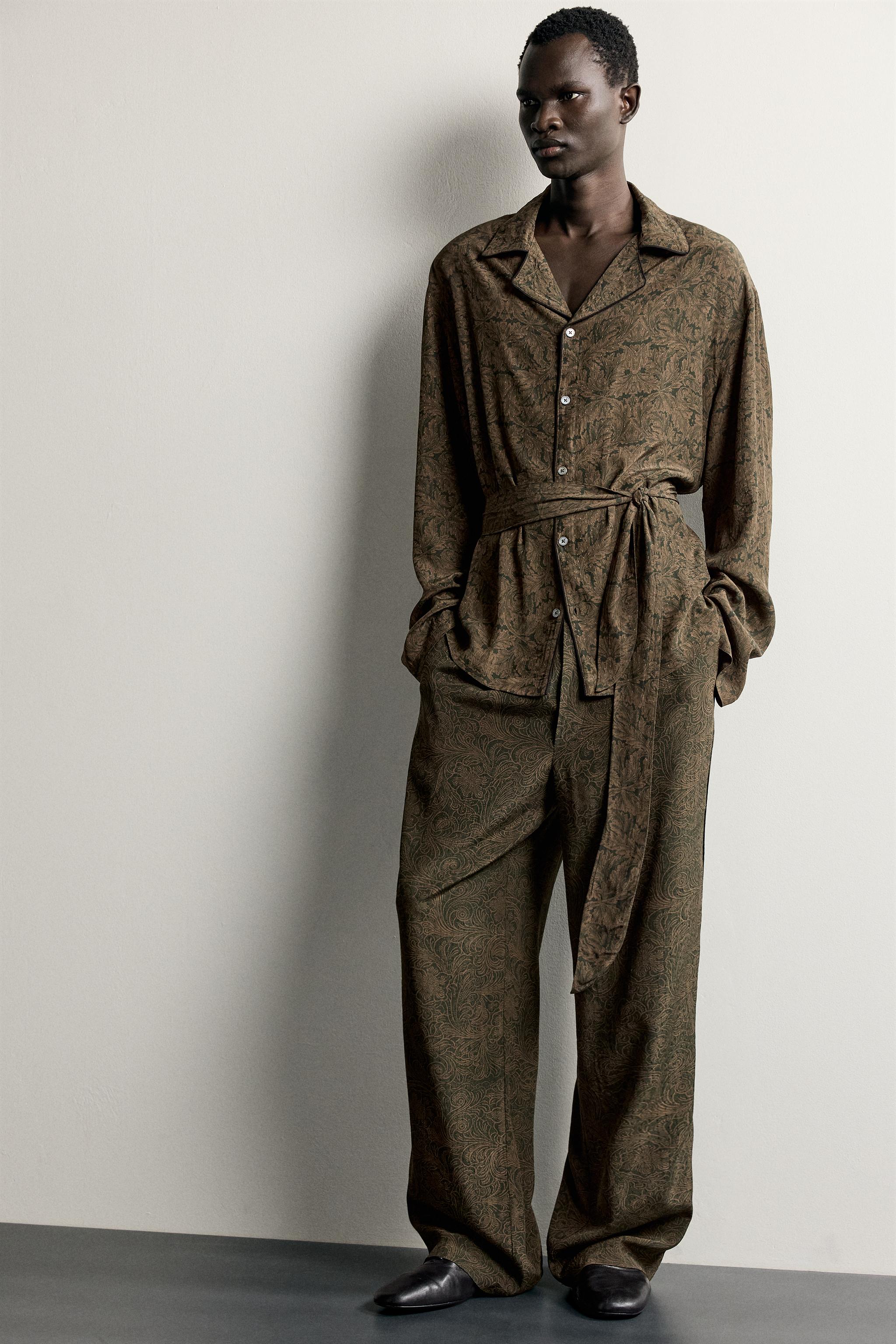 PRINTED FLOWY RELAXED-FIT PANTS