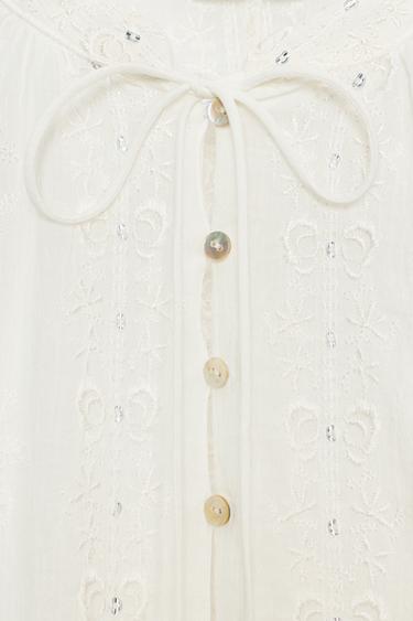 BLOUSE BRODÉE PAILLETTES - Blanc cassé de Zara - Image 5