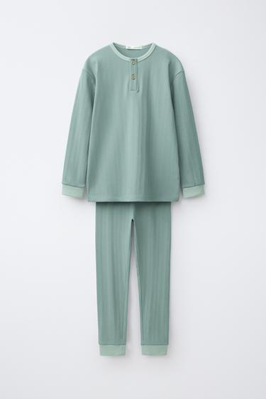 6-14 ÅR/ PYJAMAS I ENSFARVET TEKSTUR - grøn fra Zara