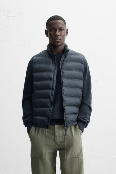 CHALECO ACOLCHADO LIGERO - Marino de Zara