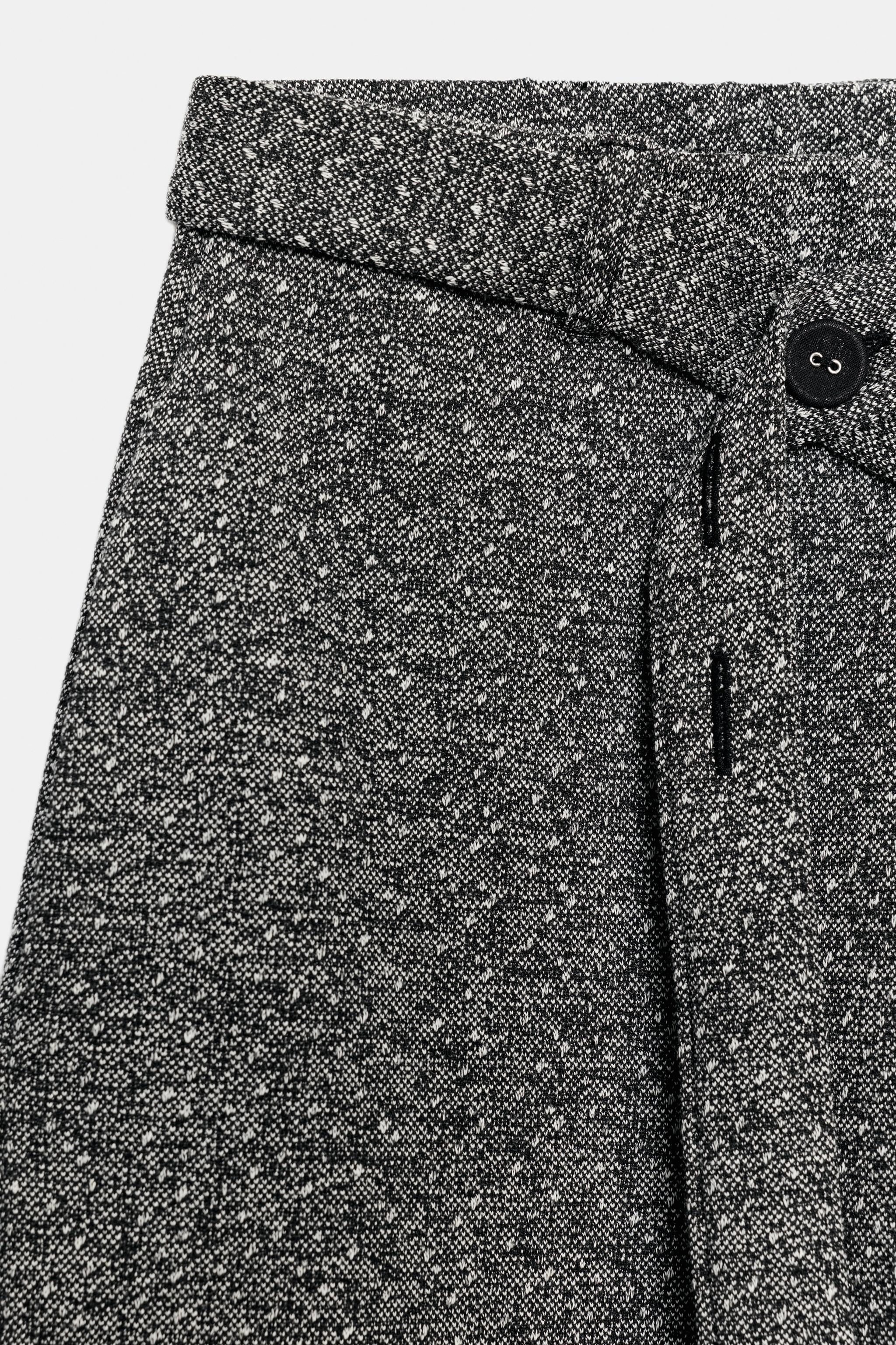 PANTALON STRUCTURÉ AVEC CEINTURE
