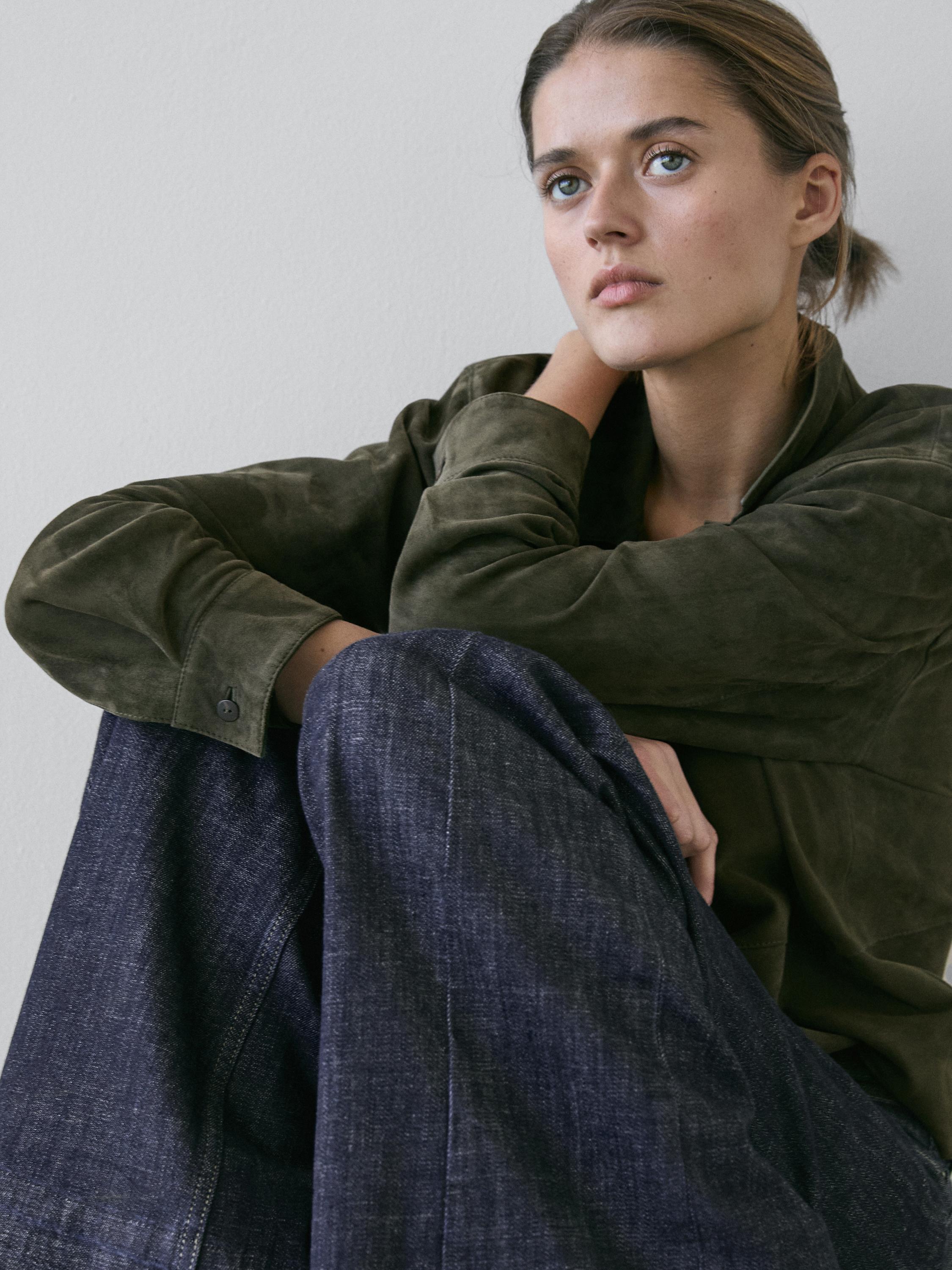 Flared high-waist jeans