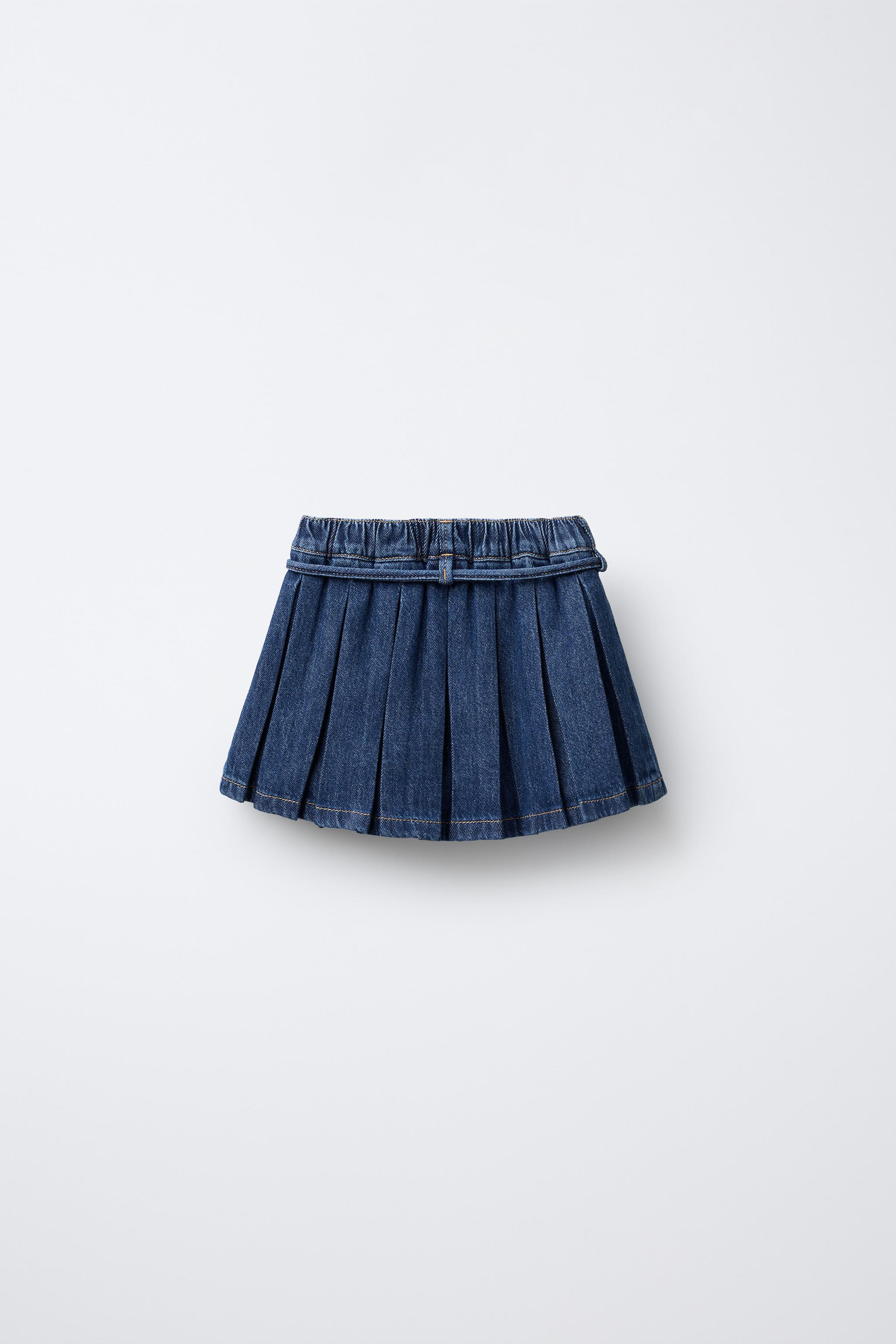 PLEATED DENIM SKIRT