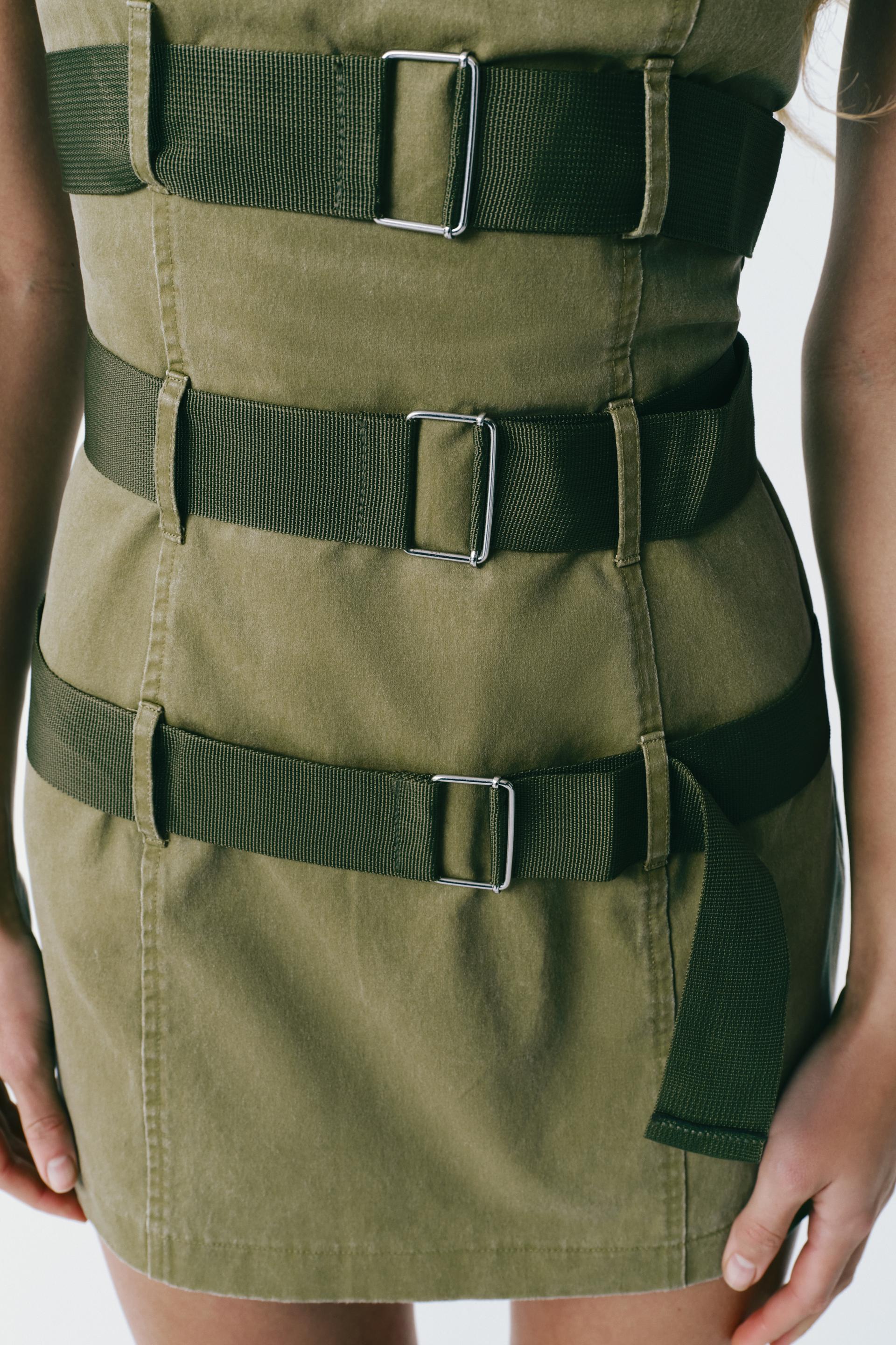 BELTED WAXED DRESS - Green