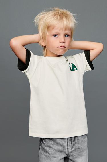CAMISETA VARSITY - Blanco de Zara
