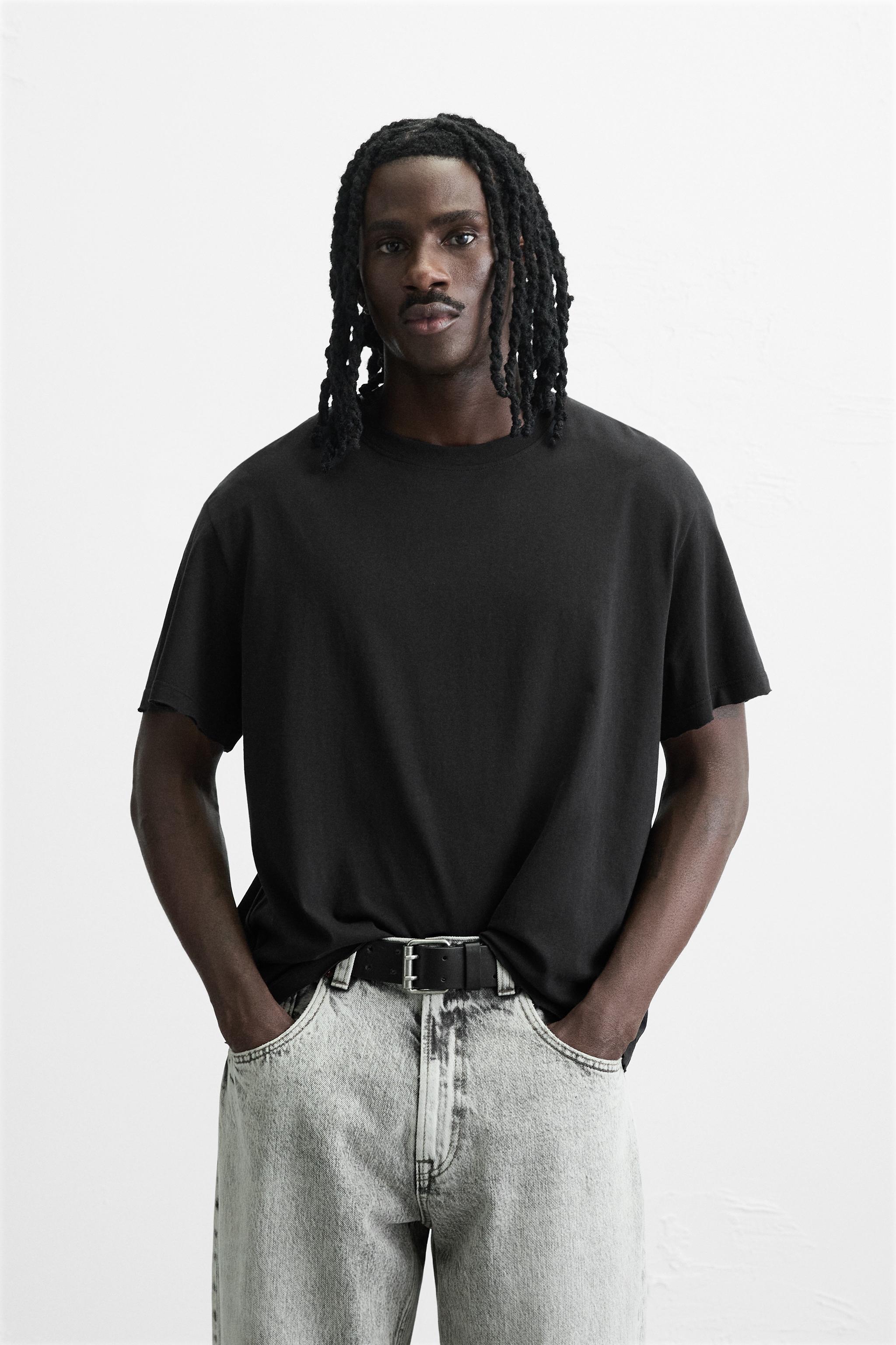 IRREGULAR TEXTURED T-SHIRT