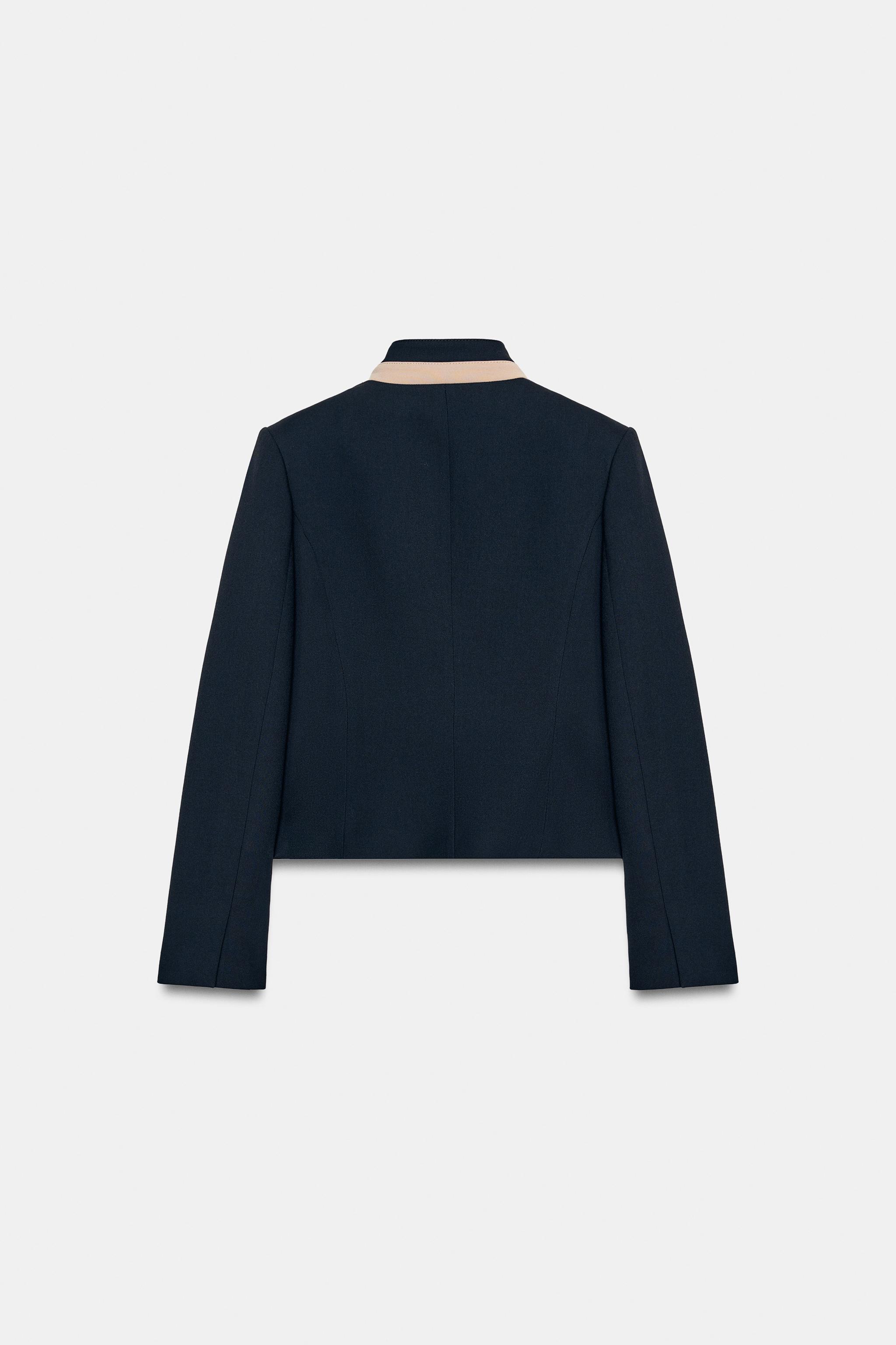 CONTRAST COLLAR BLAZER
