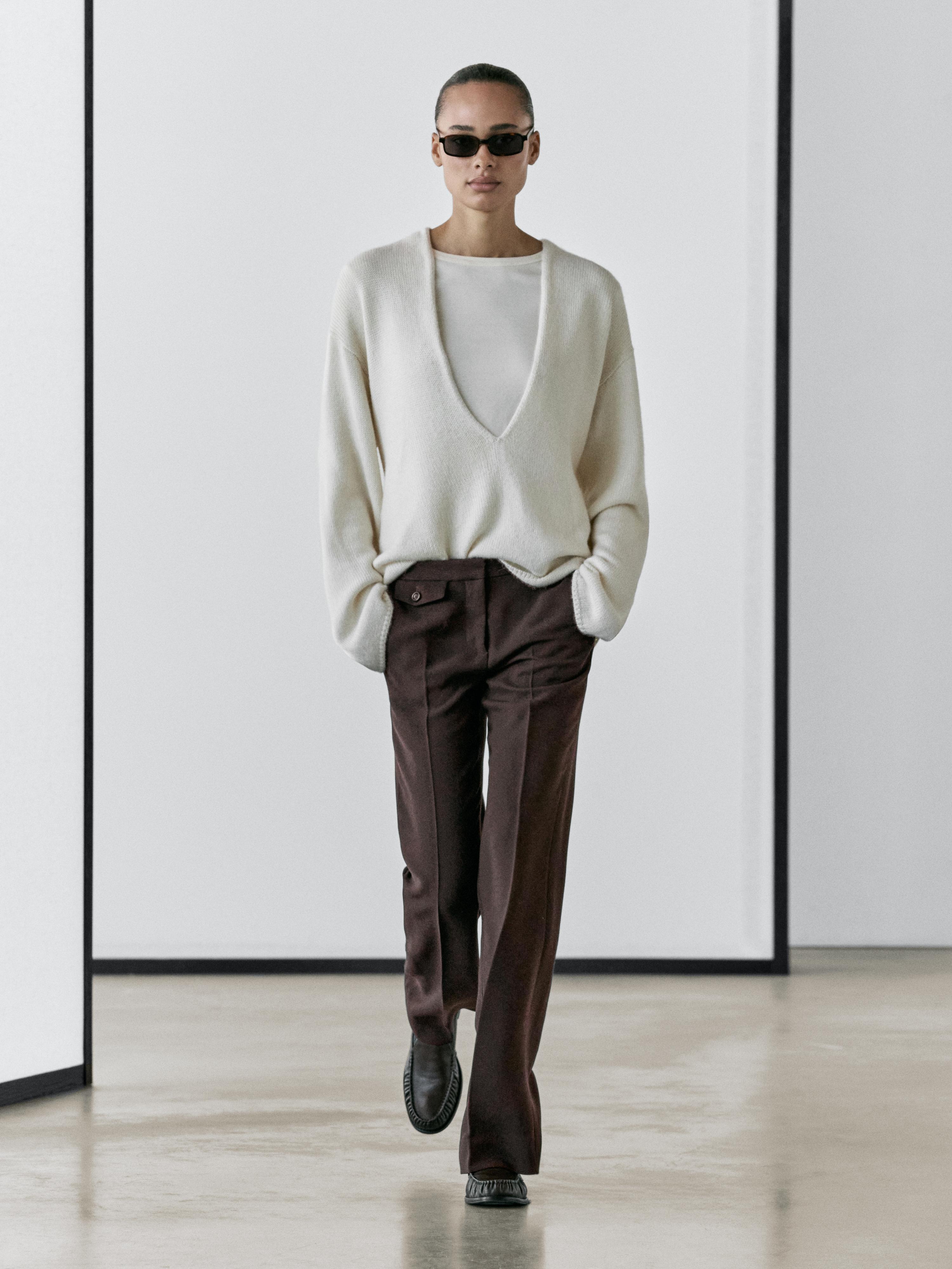 Flared trousers with pocket — Chocolate