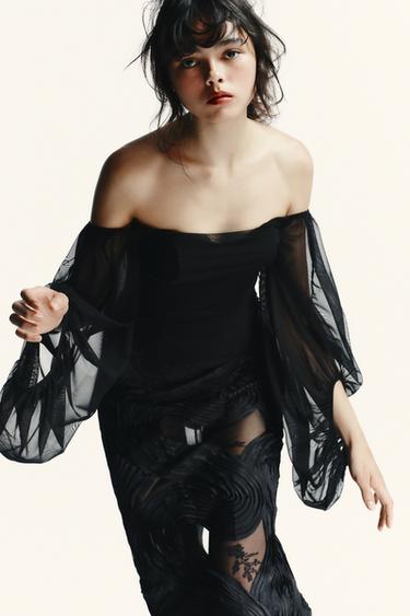 TOP FLUIDE DÉCOLLETÉ DROIT - Noir de Zara - Image 3
