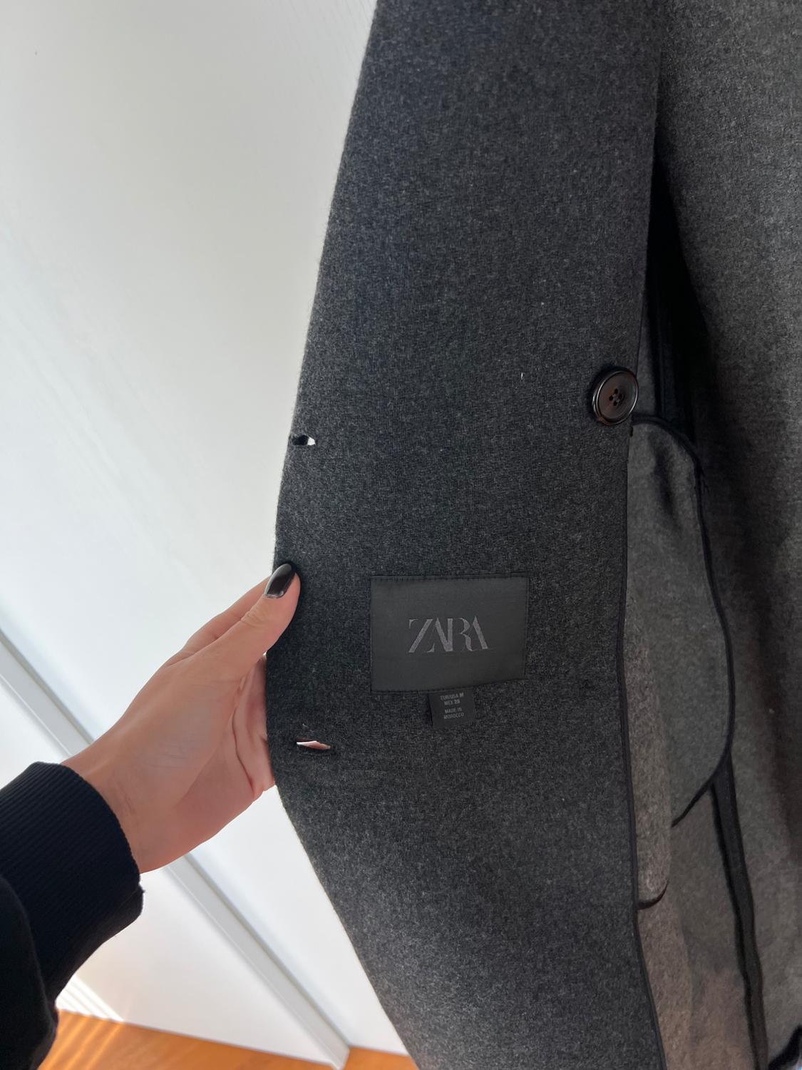 ZW COLLECTION LONG OVERSIZED COAT - Image 4
