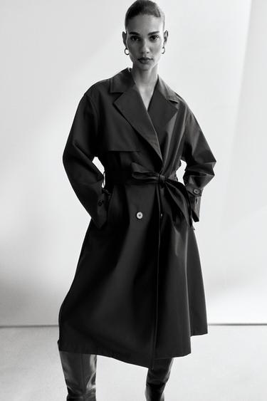 معطف ترنش مضاد للماء والرياح بحزام - أسود الخاص بـ Zara