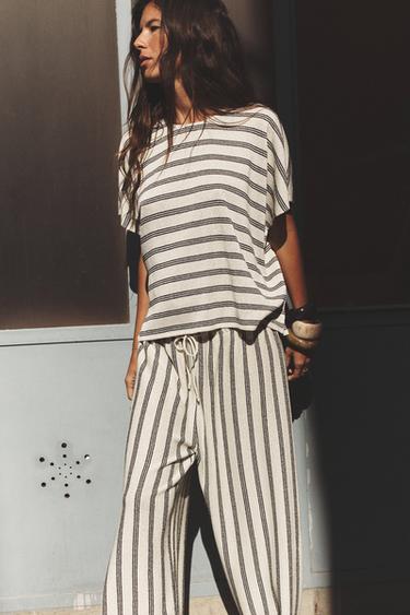 PLAYERA CAPA RÚSTICA - Blanco / Negro de Zara