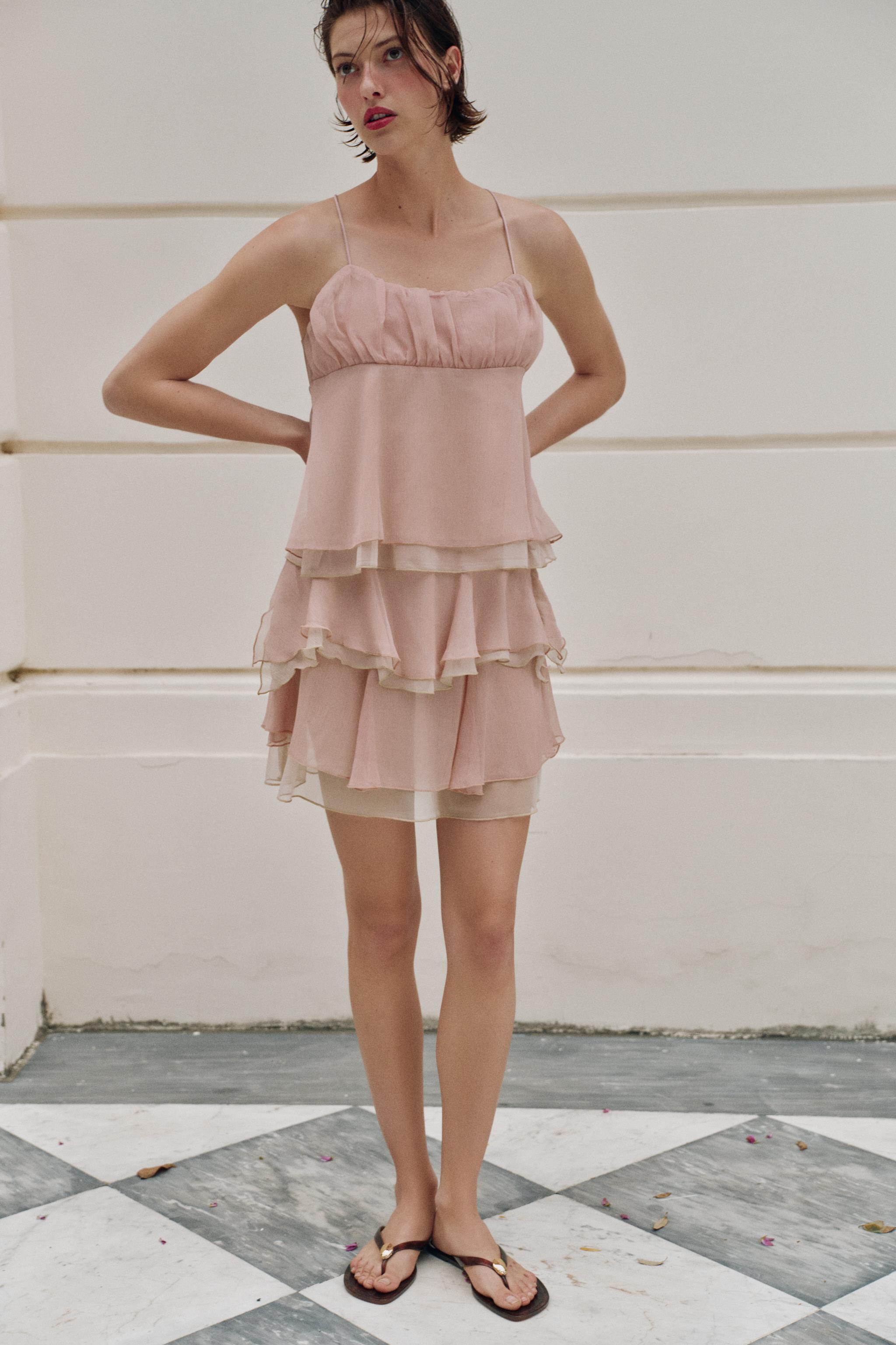 MINI SKIRT WITH RUFFLES — Light pink