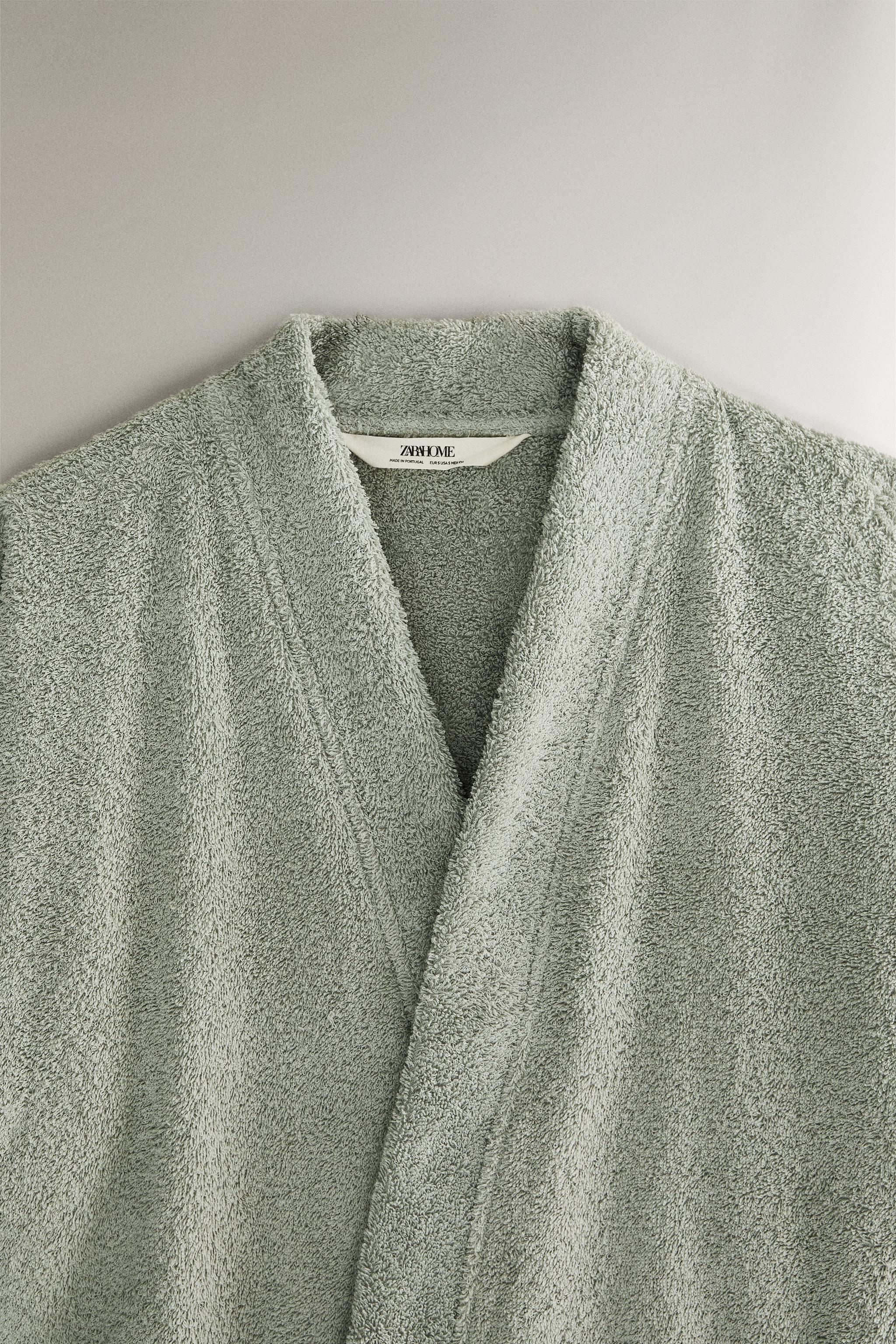 PREMIUM COTTON BATHROBE (420 GXM²) — Blue / Green