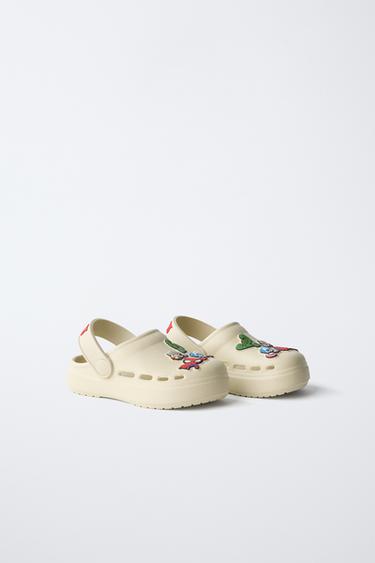 TRÆSKO AVENGERS © MARVEL - Råhvid fra Zara