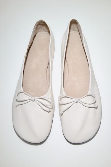 Zara 真皮蝴蝶結芭蕾平底鞋 - LIMITED EDITION - 米白色