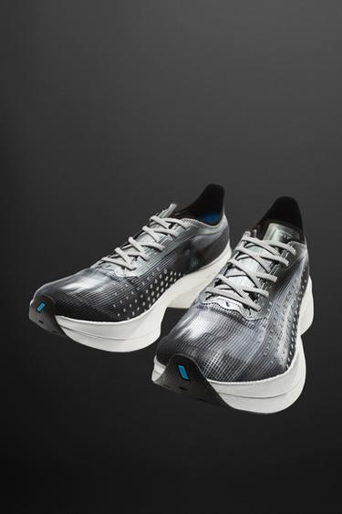 LONG-DISTANCE RUNNING TRAINERS - Silver by Zara - Image 4