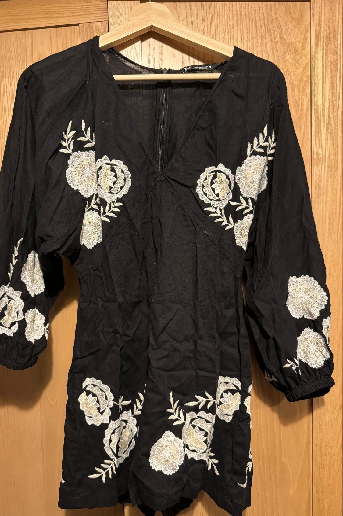LINEN BLEND PLAYSUIT WITH EMBROIDERY
