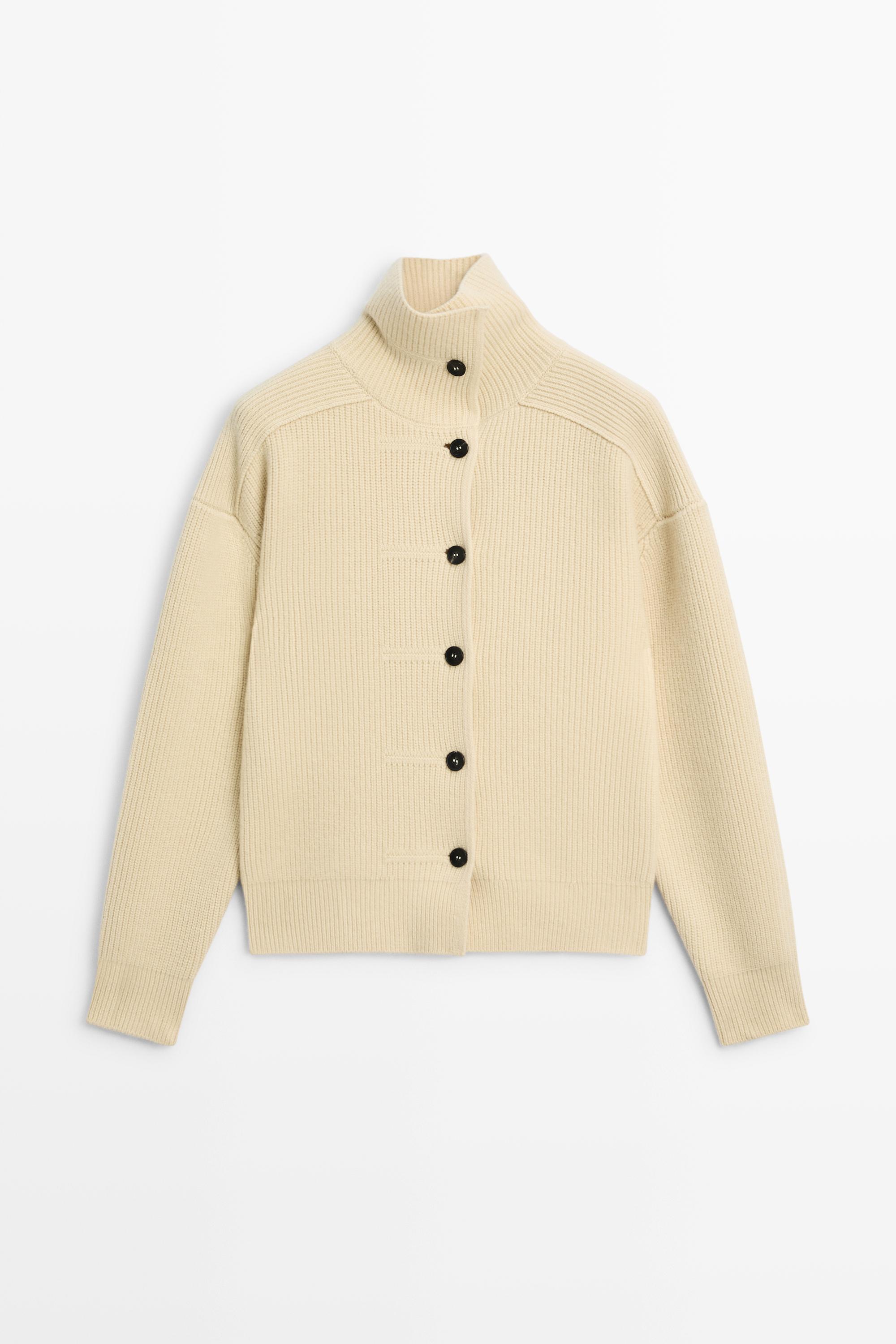 100% wool buttoned knit cardigan