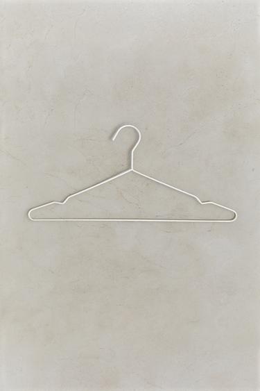 علّاقة بمظهر مطاطي (طقم من 6 قطع) - أبيض الخاص بـ Zara