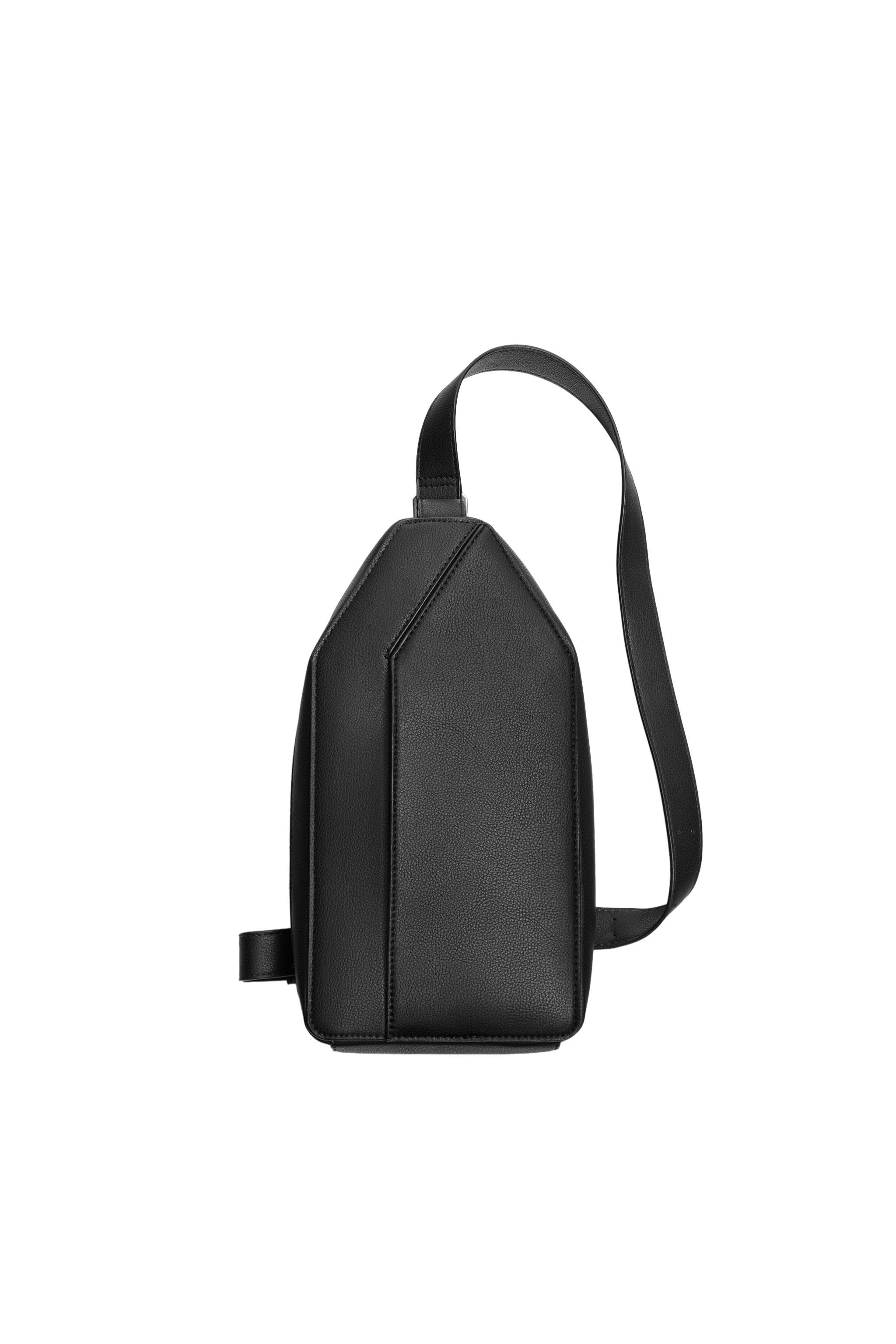 zara バッグ VERTICAL TEXTURED CROSSBODY BAG - Black | ZARA South Africa