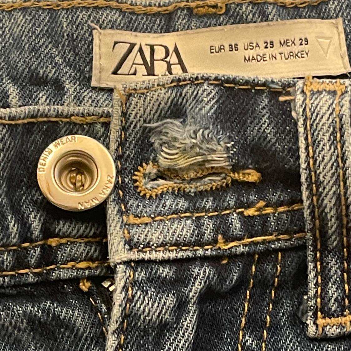 JEANS - Image 3