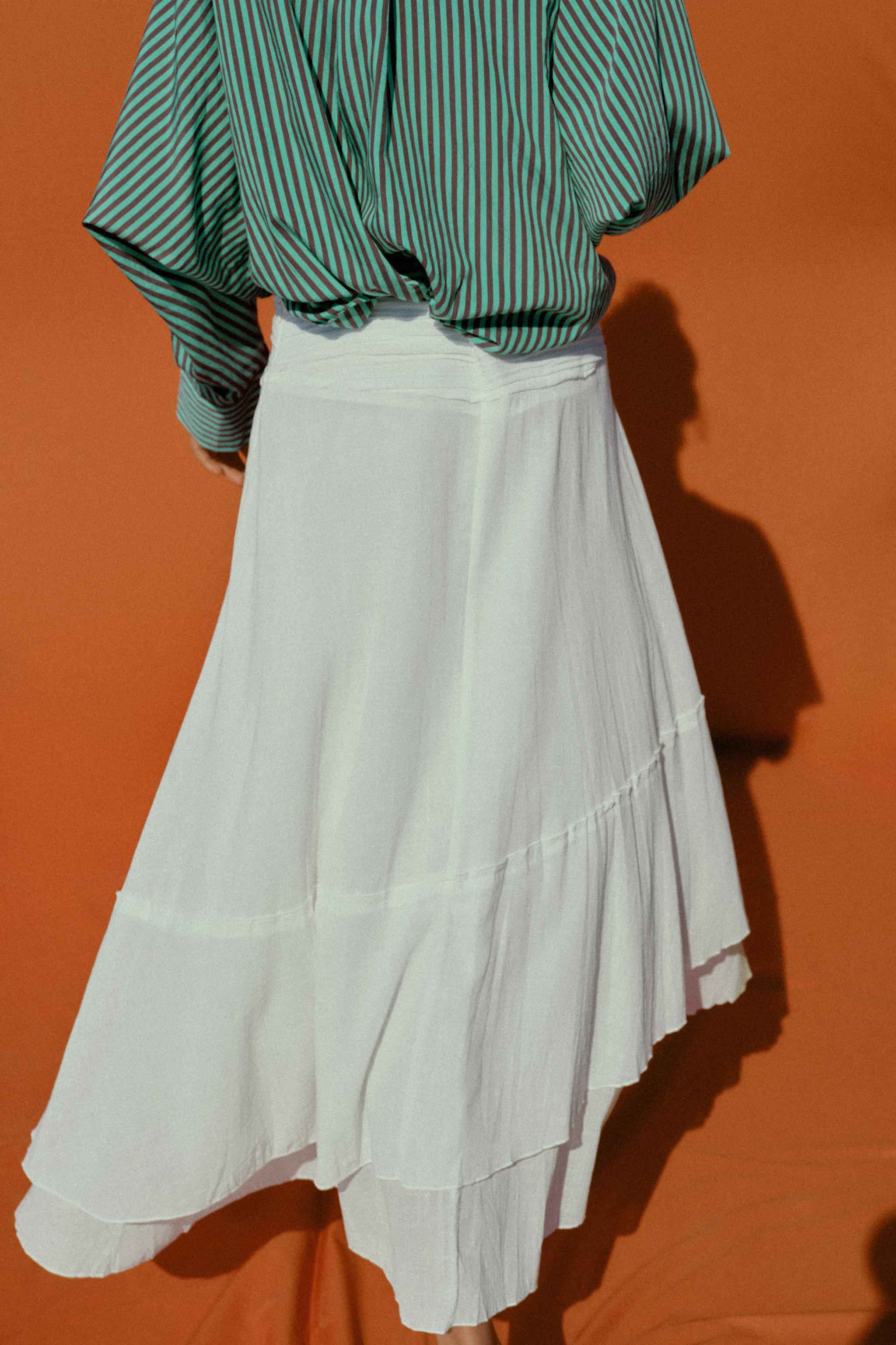 ASYMMETRIC RUSTIC FABRIC SKIRT