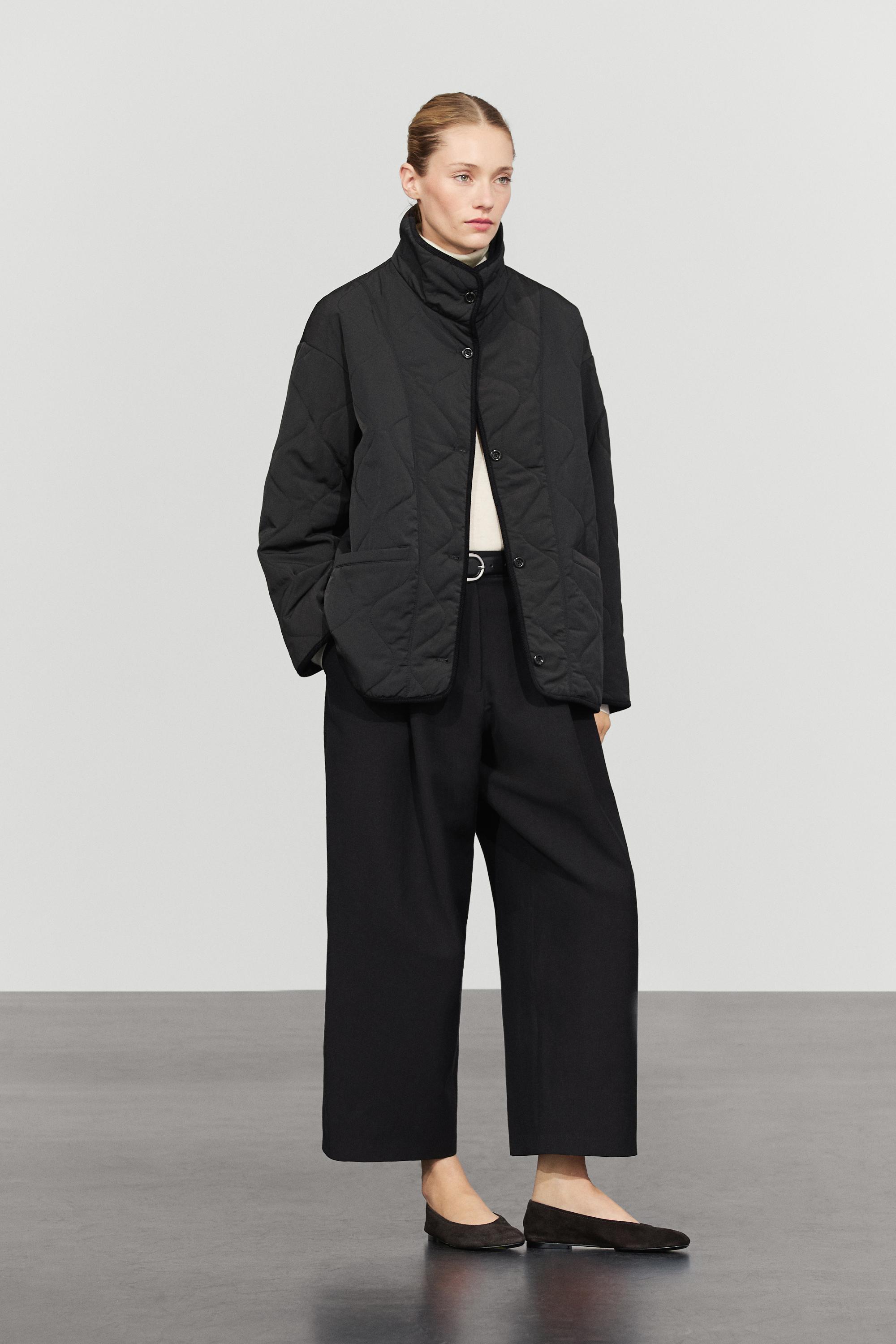 Jacket with wavy stitching detail