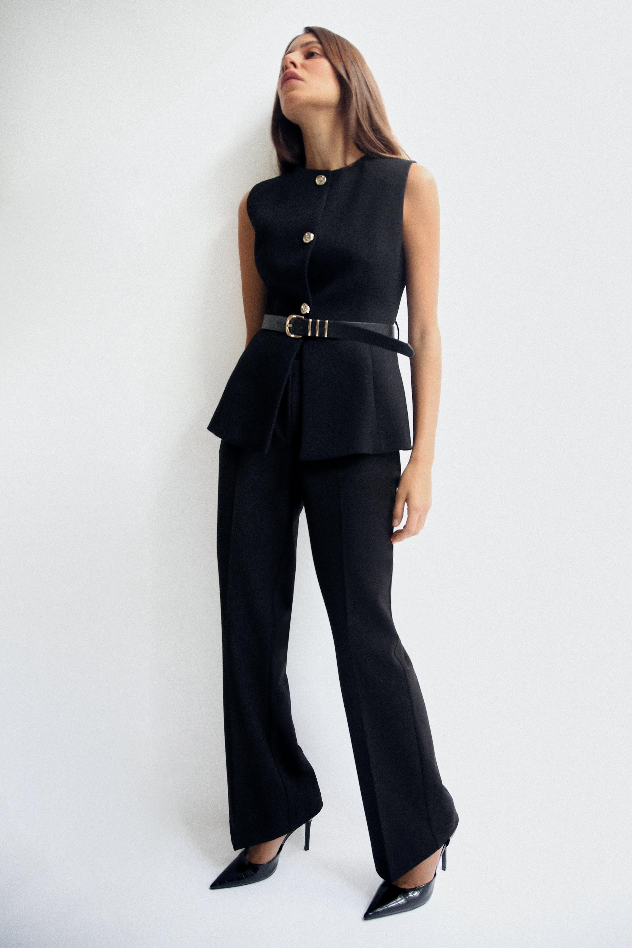 PANTALON TIRO ALTO FLARE Negro ZARA Mexico