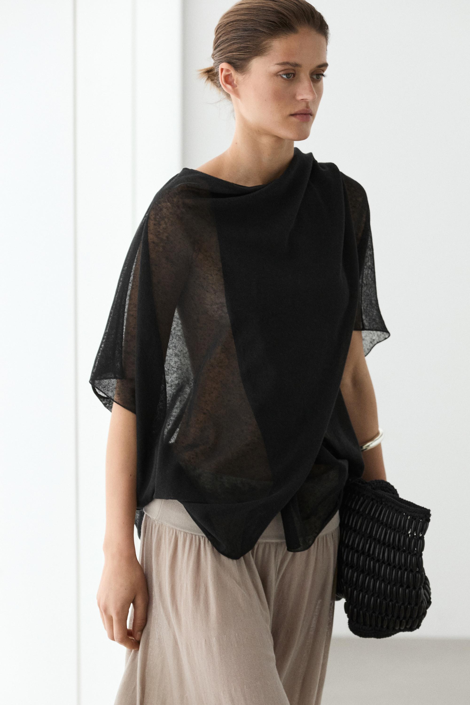 Surplice linen blend cape top