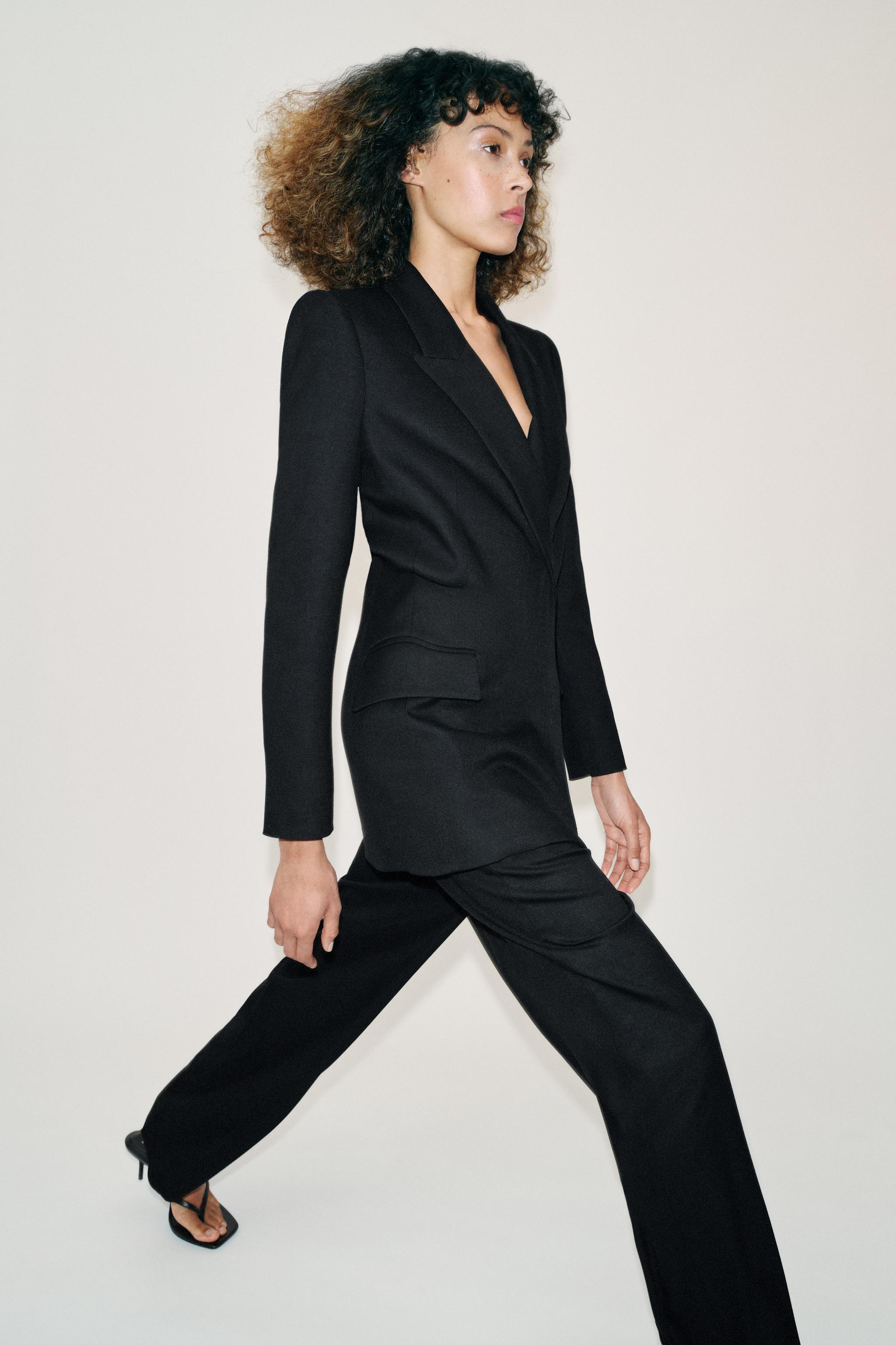 DOUBLE-BREASTED BLAZER WITH PUFF WAIST & SHOULDER PADS