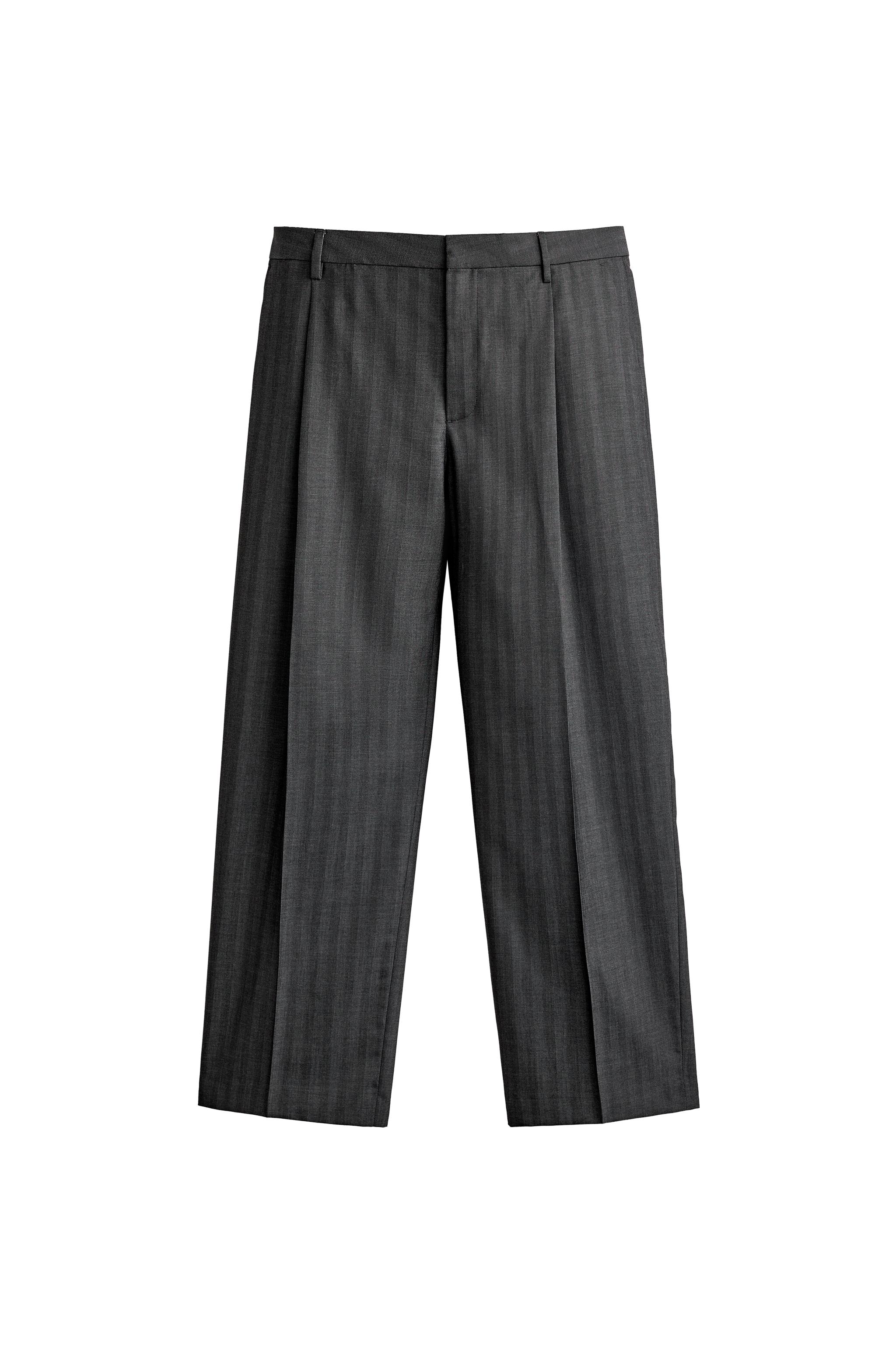 STRIPED PLEATED RELAXED FIT PANTS