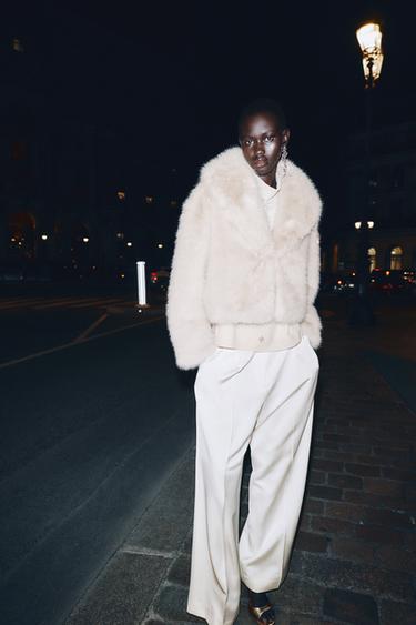 SHORT FAUX FUR COAT WITH LAPEL COLLAR - Ecru by Zara