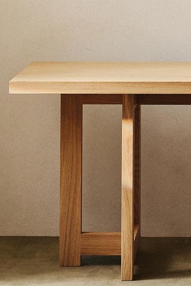 DESK 01 - Light beige by Zara